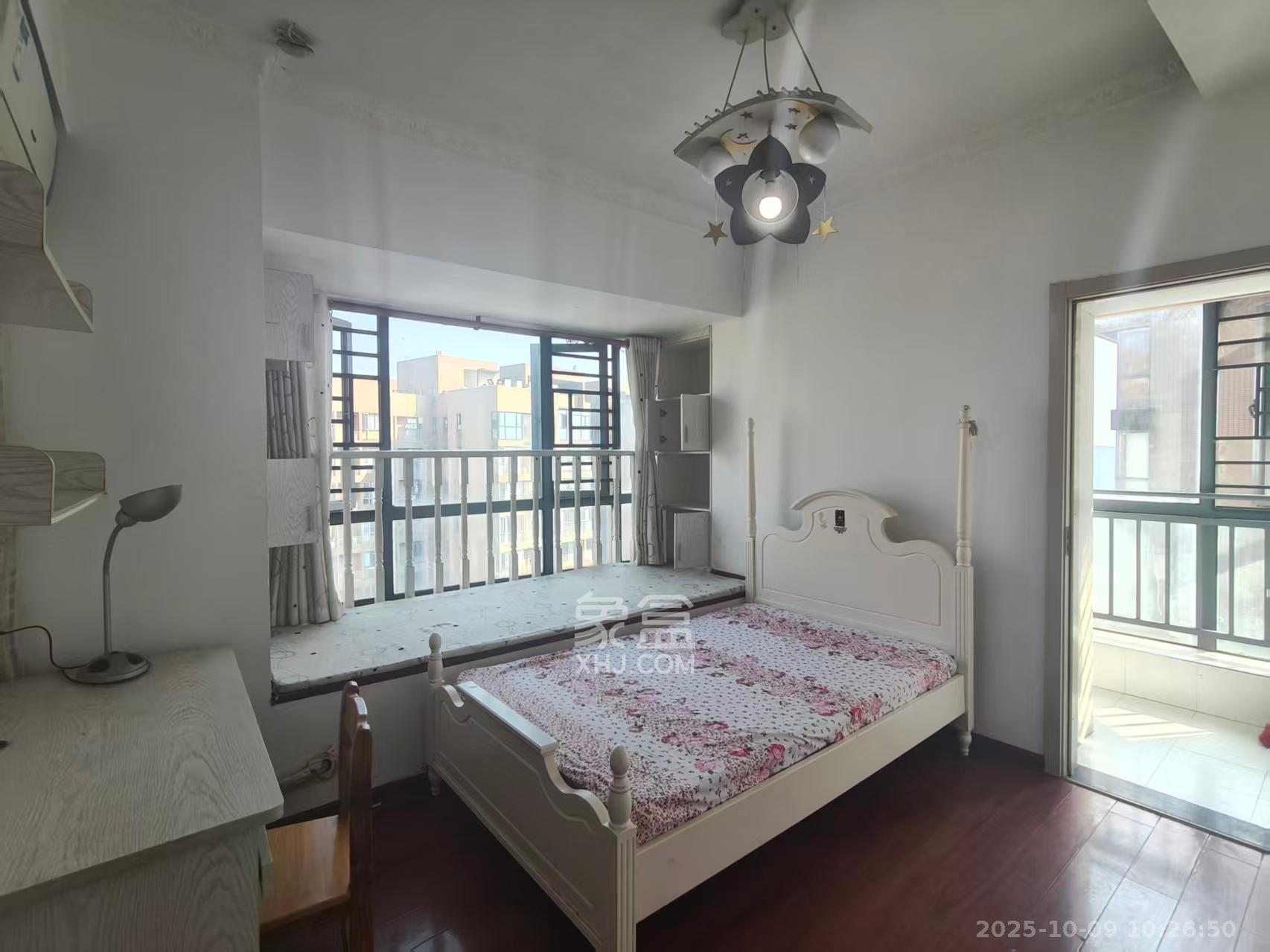 万博汇  3室2厅1卫    3000.0元/月室内图