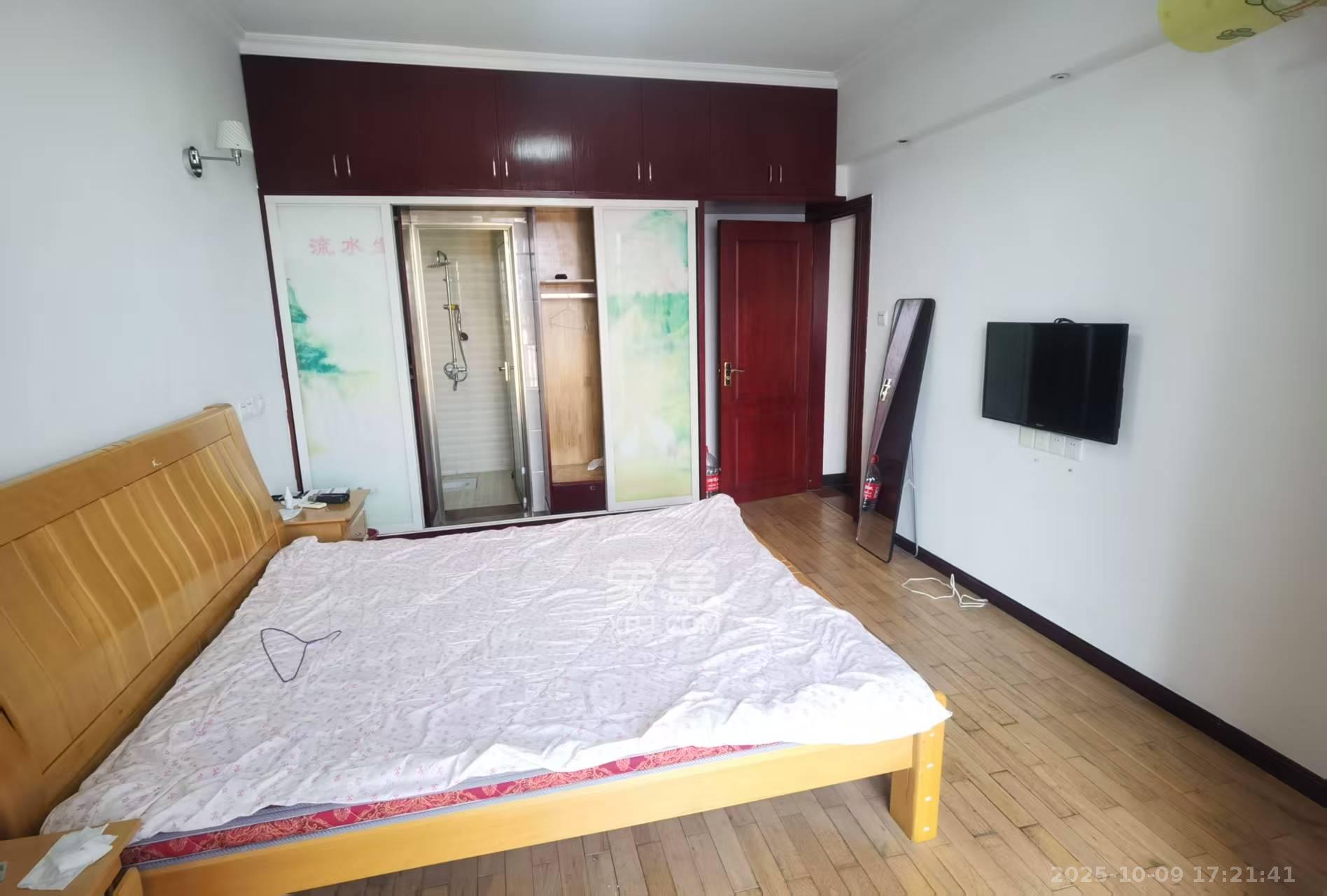 湘府十城(汇财御景湾新寓,汇财国际)  4室2厅3卫    2300.0元/月 湘府十城(汇财御景湾新寓,汇财国际)  4室2厅3卫    2300.0元/月室内图