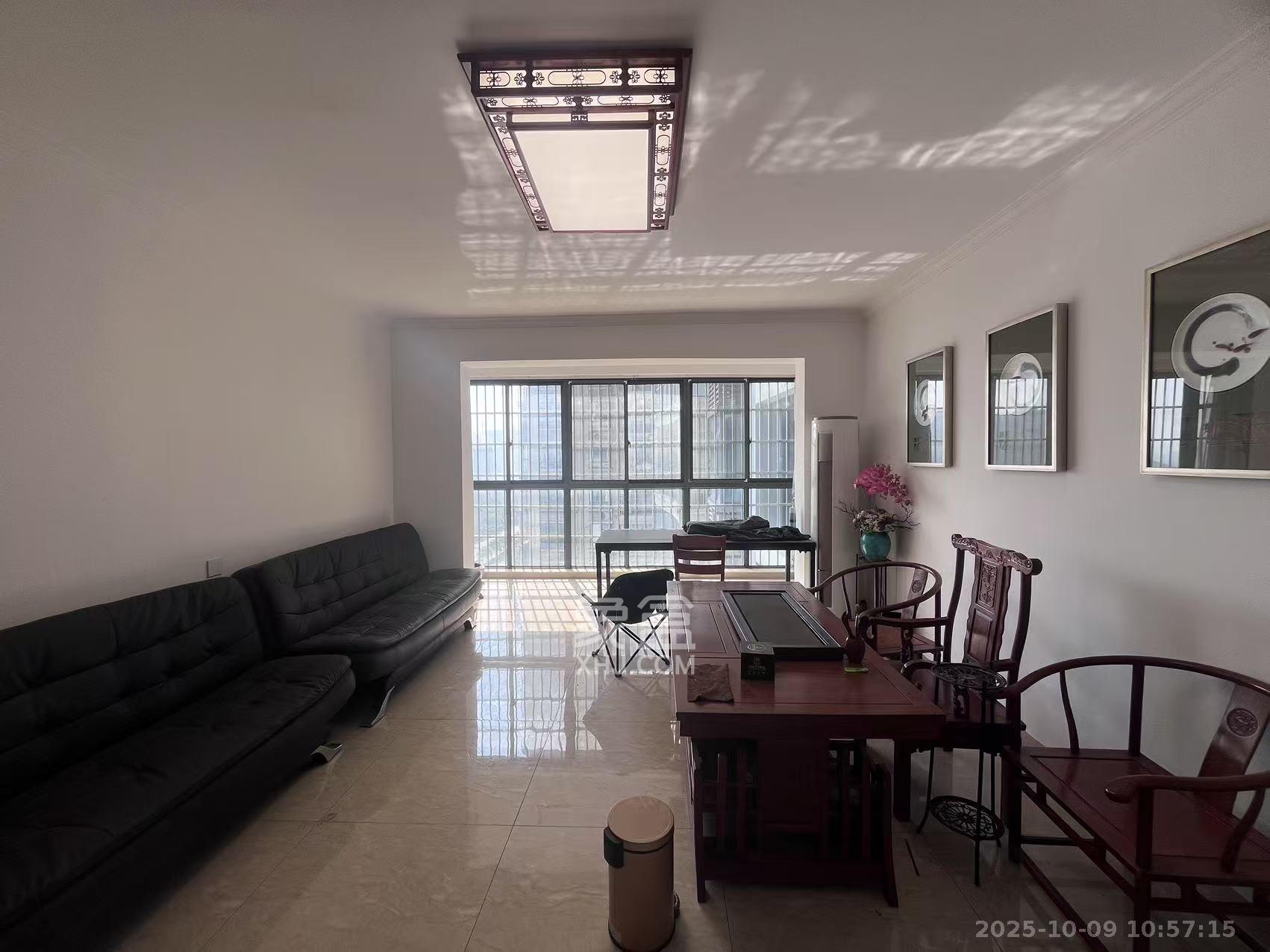 财富港湾(绿领大厦)  3室2厅1卫    2000.0元/月 财富港湾(绿领大厦)  3室2厅1卫    2000.0元/月