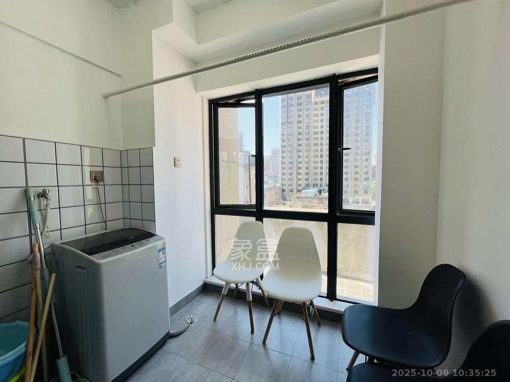 五一钻界 1室1厅1卫 3200.0元/月 五一钻界 1室1厅1卫 3200.0元/月室内图