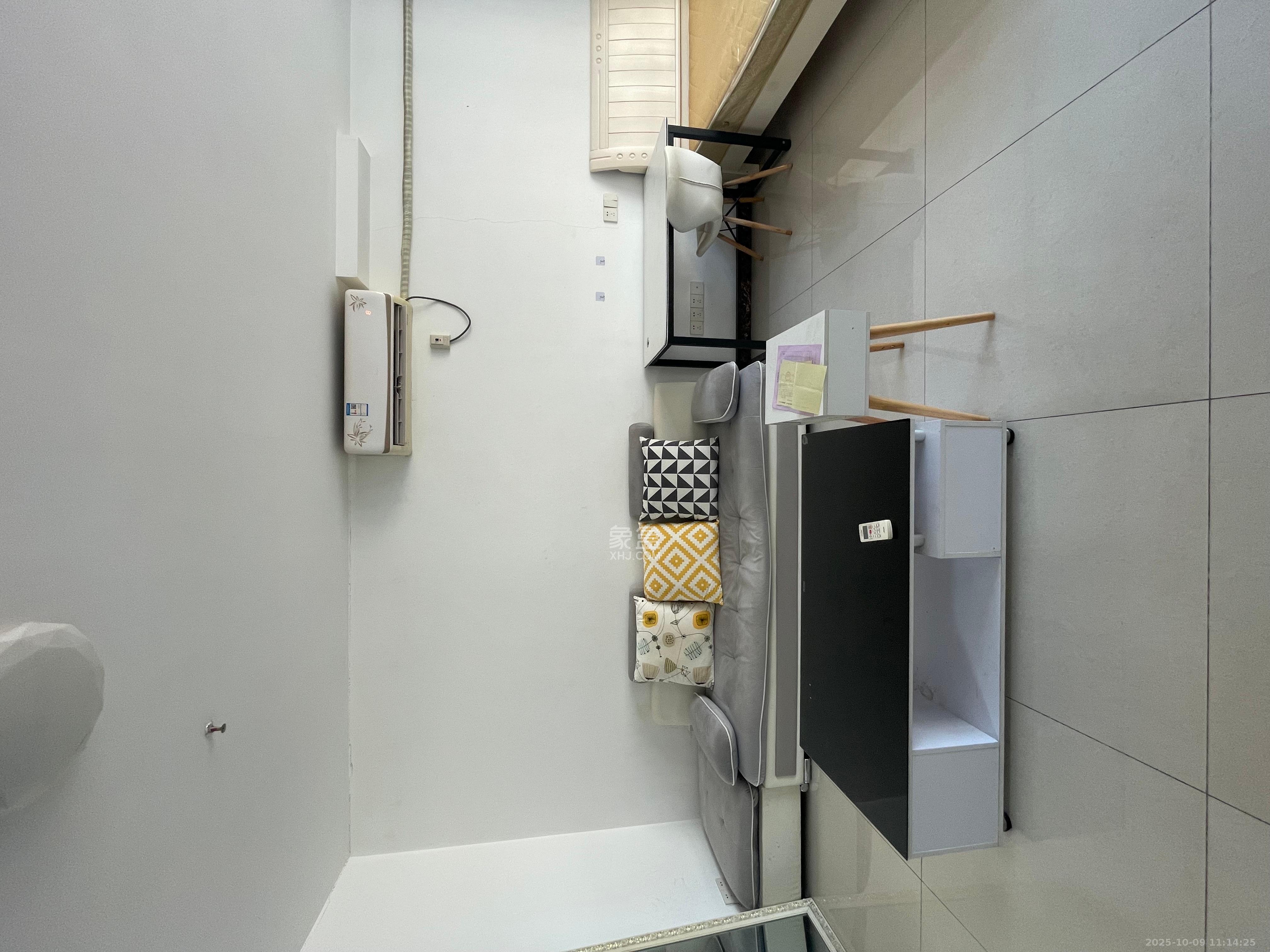 奥克斯缔壹城  1室1厅1卫    1500.0元/月 奥克斯缔壹城  1室1厅1卫    1500.0元/月室内图