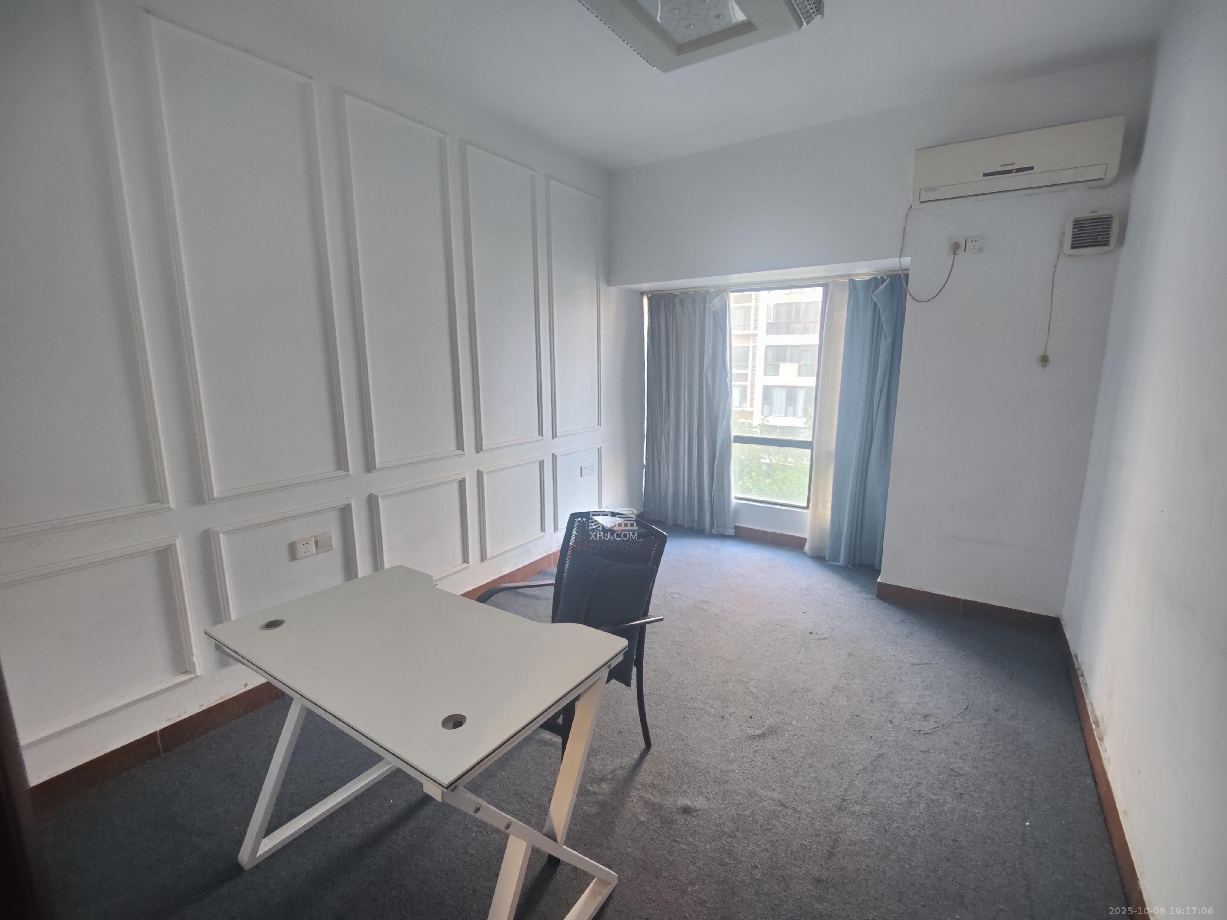 归心苑  5室2厅2卫    6000.0元/月室内图