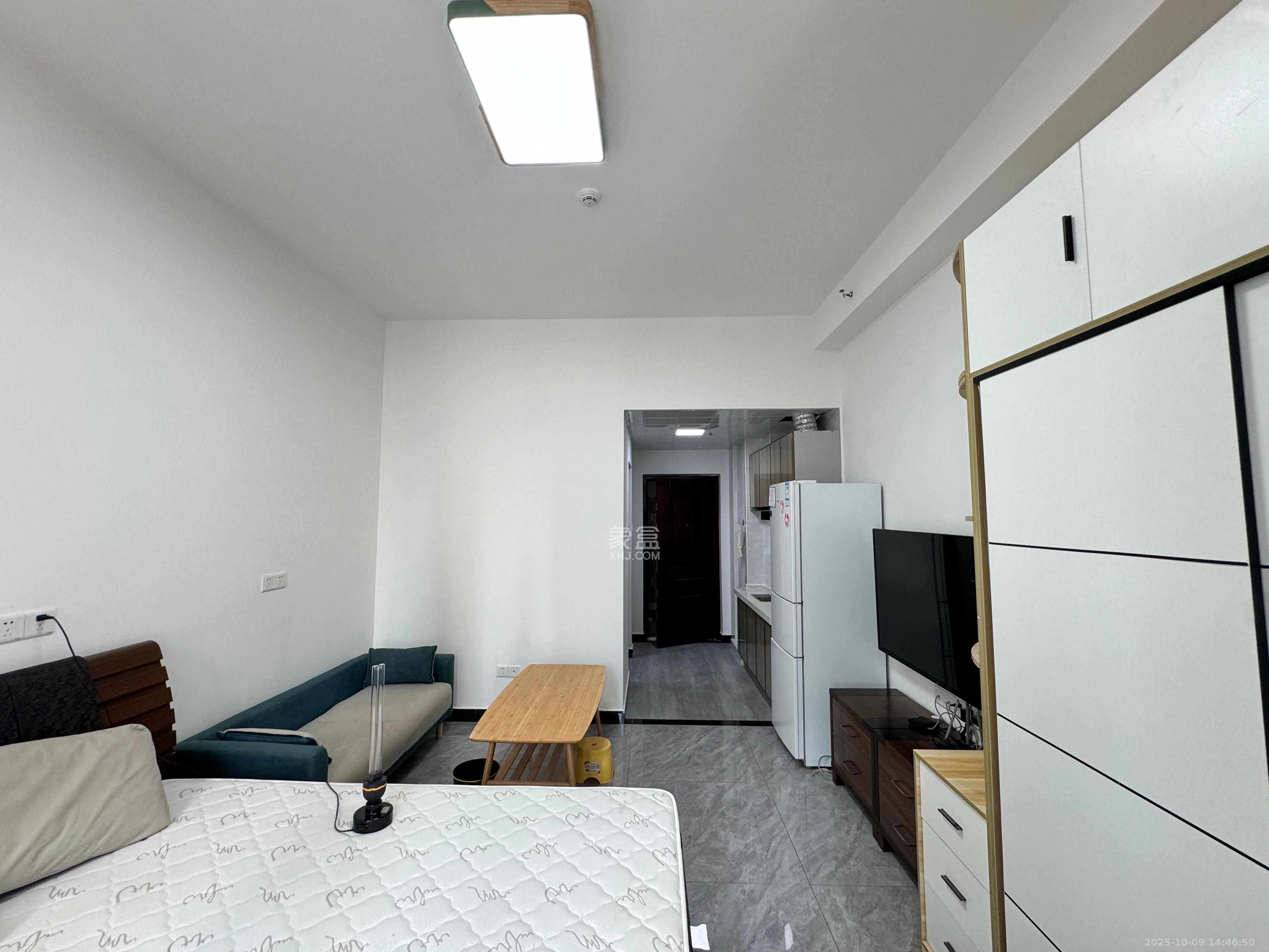 中建悦和城  1室1厅1卫    1350.0元/月室内图