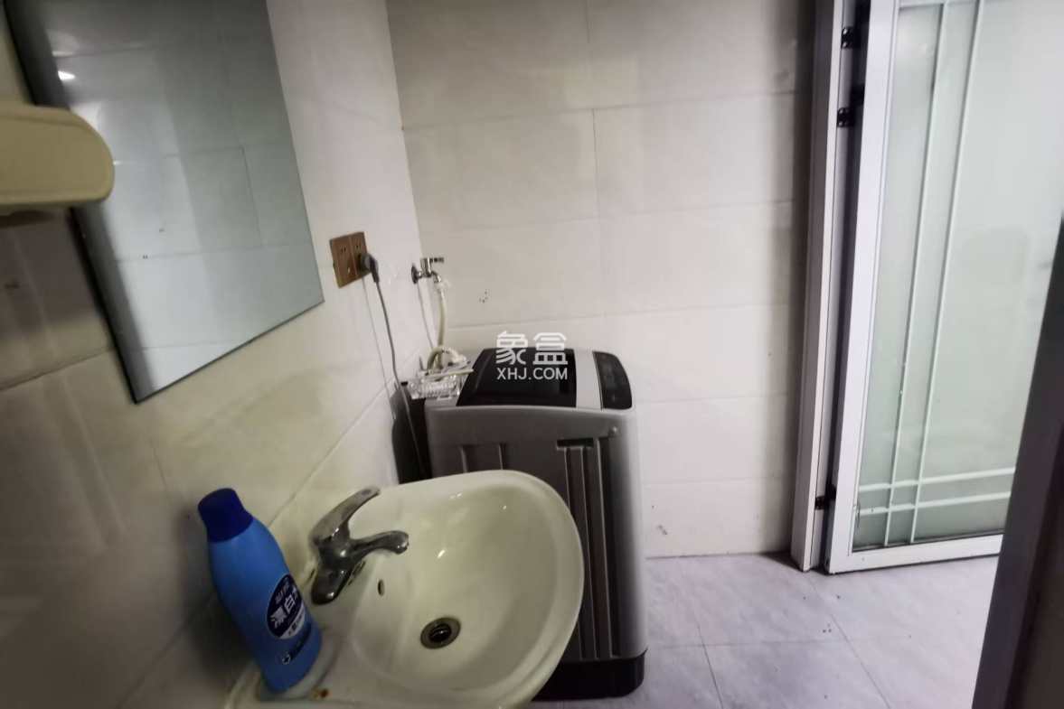 家和兴苑  3室2厅1卫    60.0万 家和兴苑  3室2厅1卫    60.0万室内图