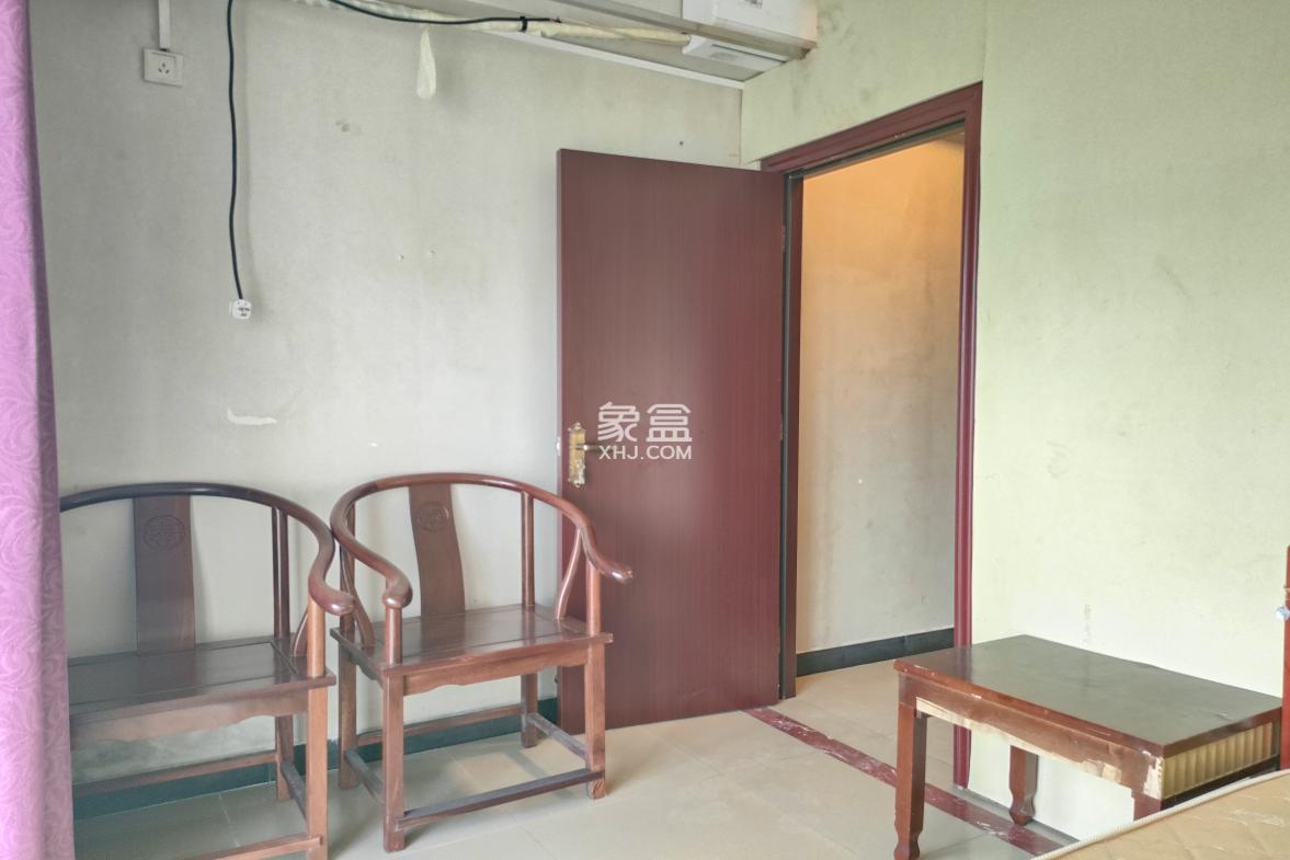 汇锦名城 5室2厅2卫 4800.0元/月 汇锦名城 5室2厅2卫 4800.0元/月室内图