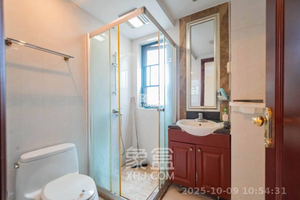 恒大绿洲  2室2厅1卫    2300.0元/月 恒大绿洲  2室2厅1卫    2300.0元/月室内图