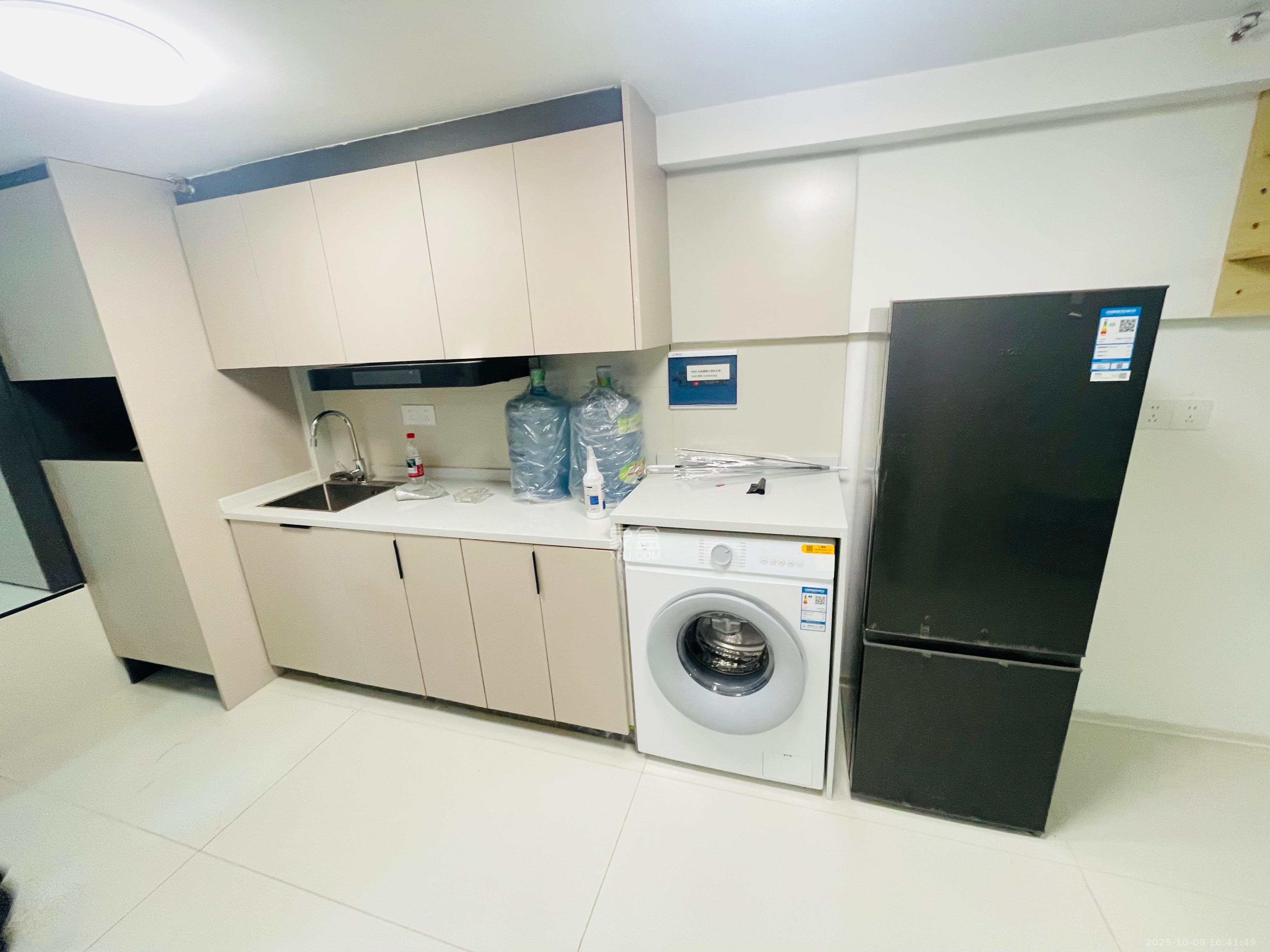 梅溪悦章  1室1厅1卫    1400.0元/月室内图