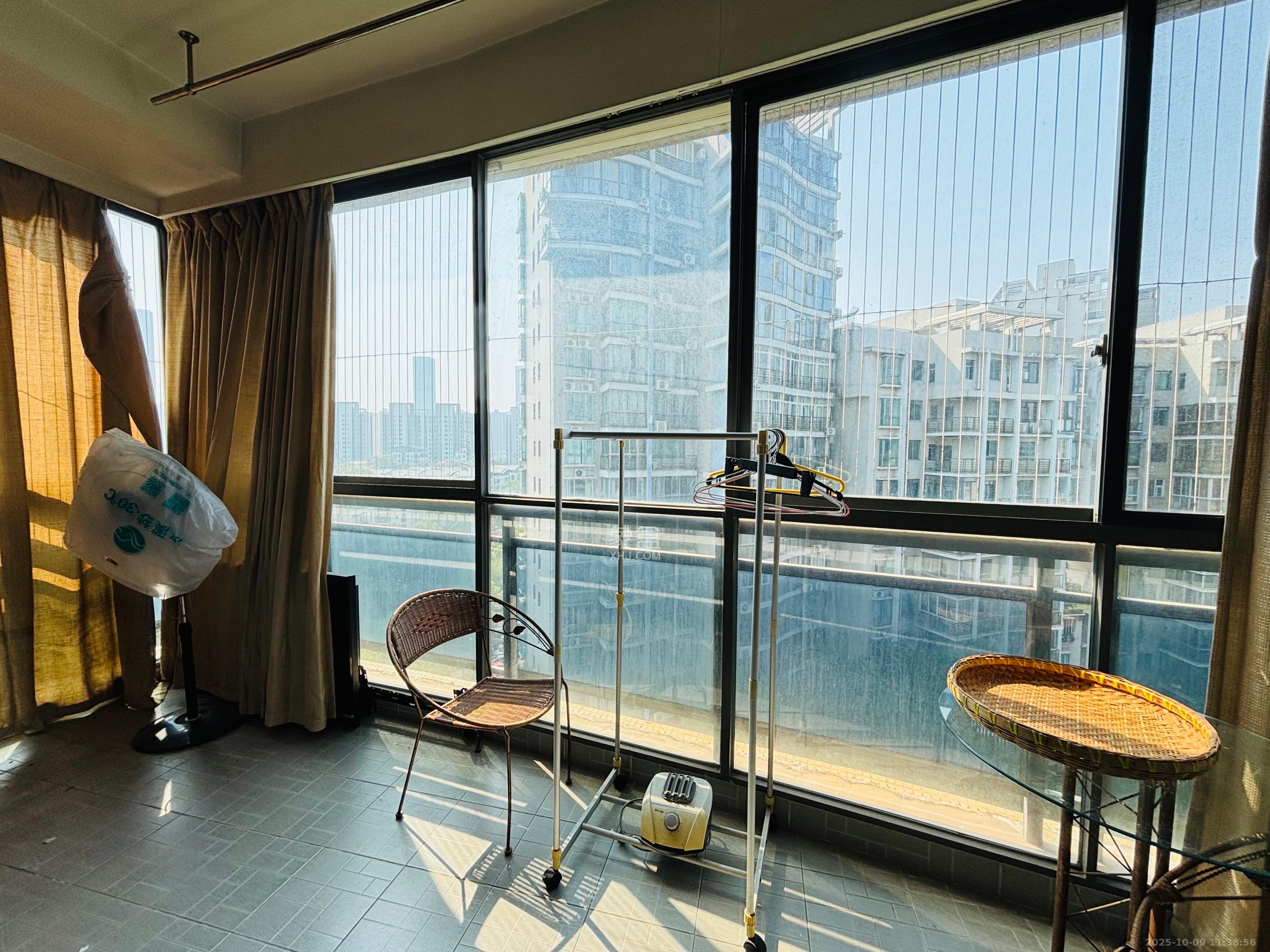 仁和香堤雅境 3室2厅2卫 3200.0元/月 仁和香堤雅境 3室2厅2卫 3200.0元/月室内图