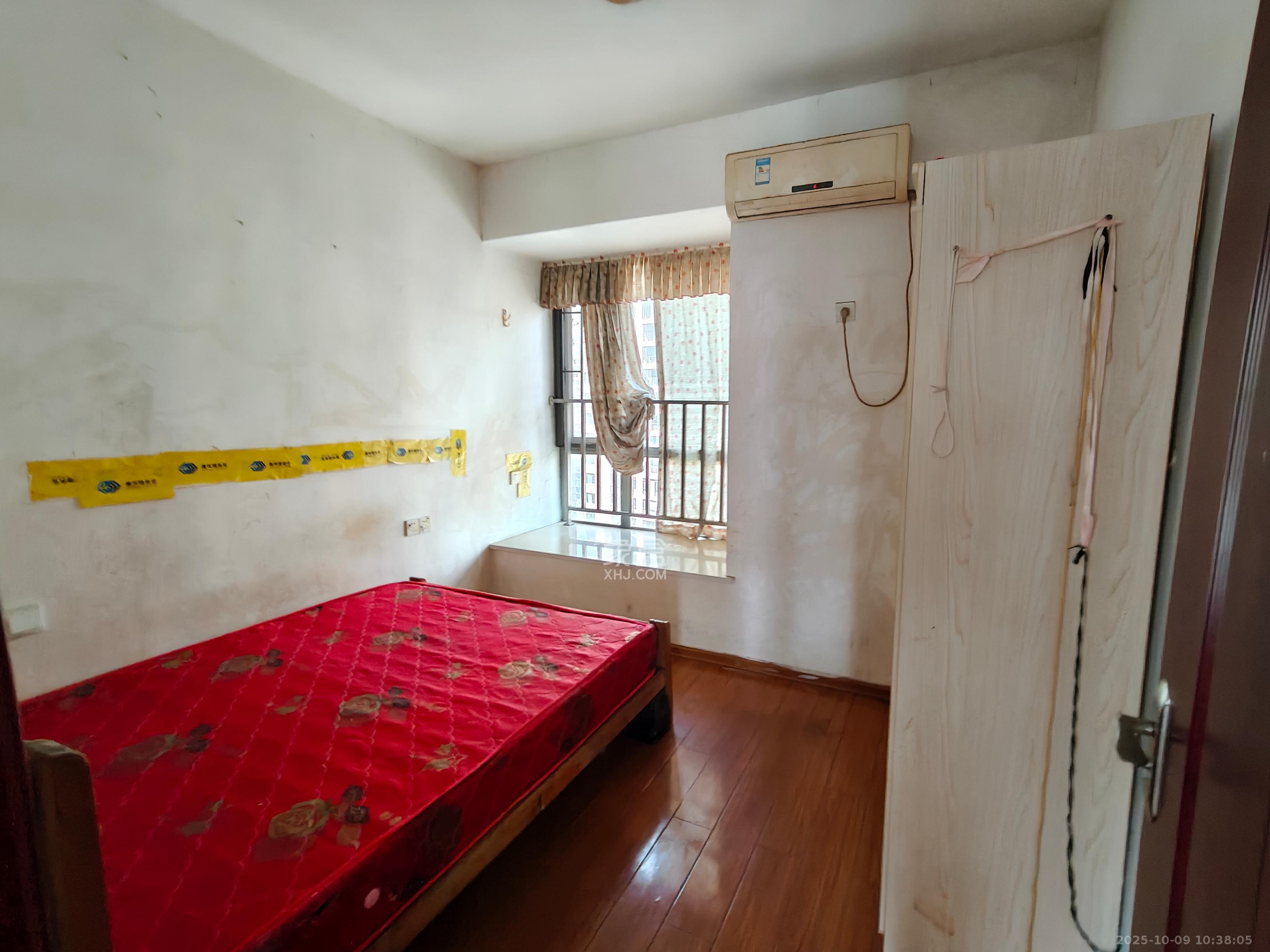 新城新世界一二三期 3室2厅1卫 2400.0元/月 新城新世界一二三期 3室2厅1卫 2400.0元/月室内图