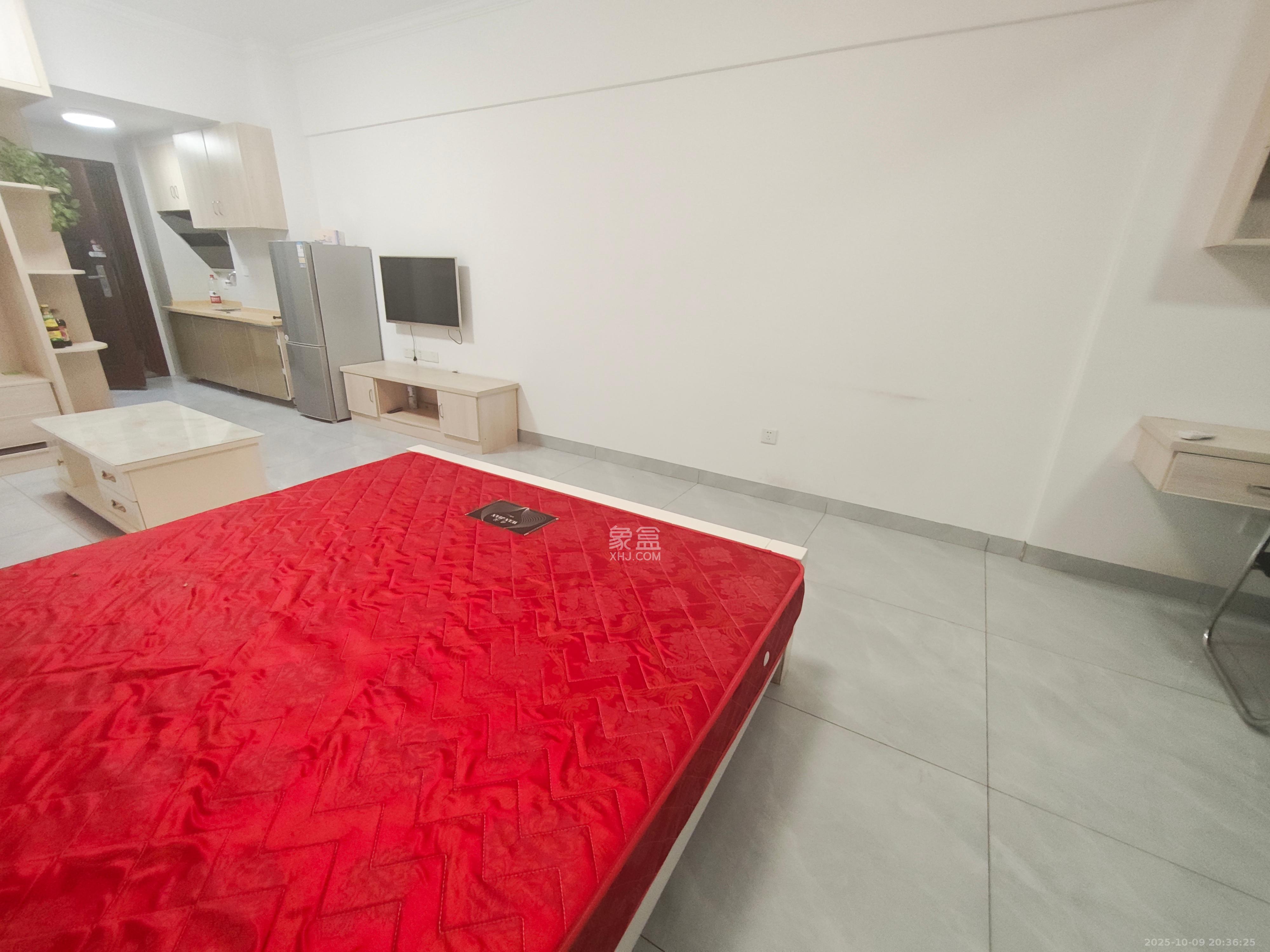 创世纪广场 1室1厅1卫 1400.0元/月 创世纪广场 1室1厅1卫 1400.0元/月室内图