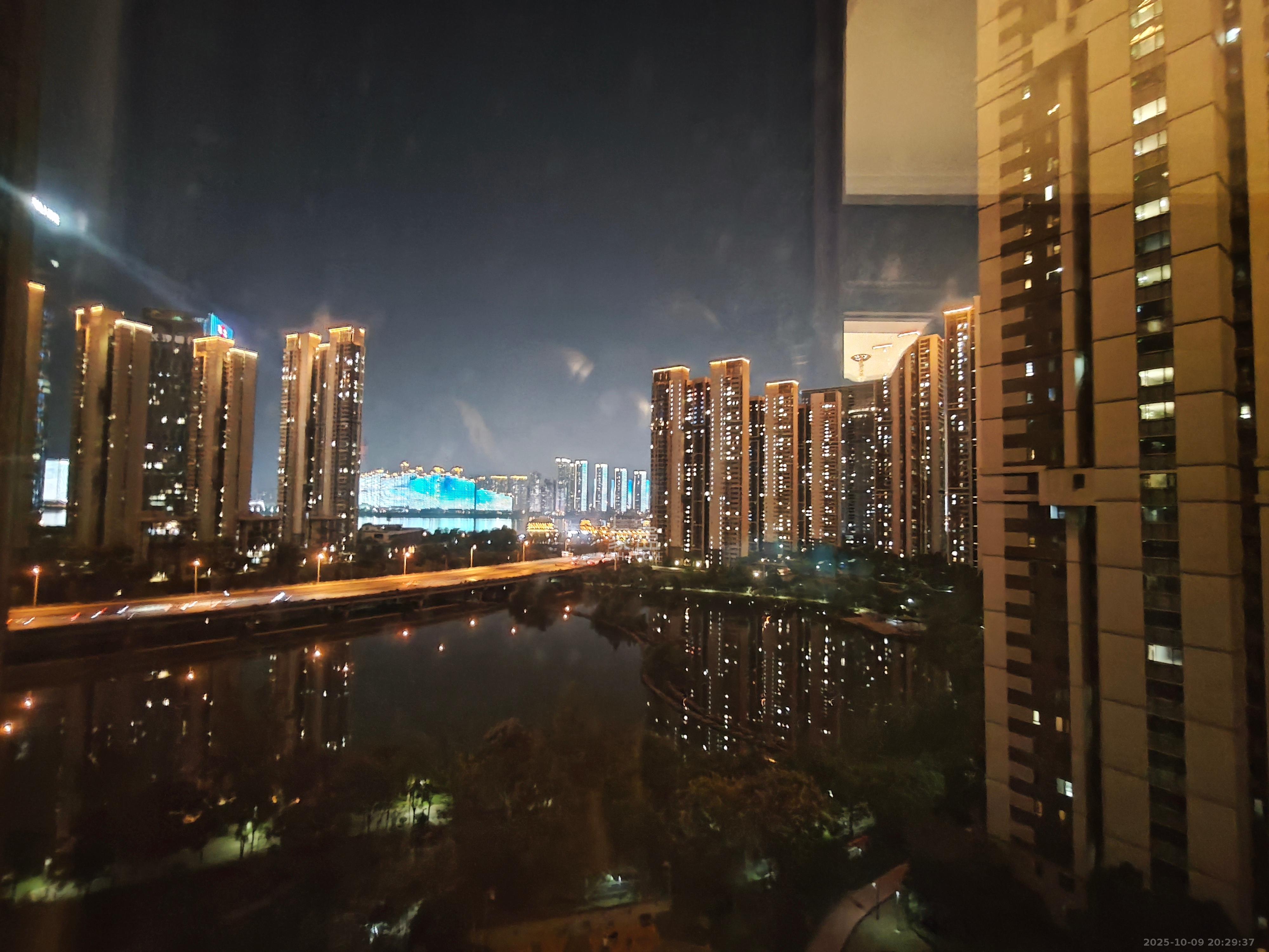 万科里金域国际  4室2厅2卫    4500.0元/月 万科里金域国际  4室2厅2卫    4500.0元/月