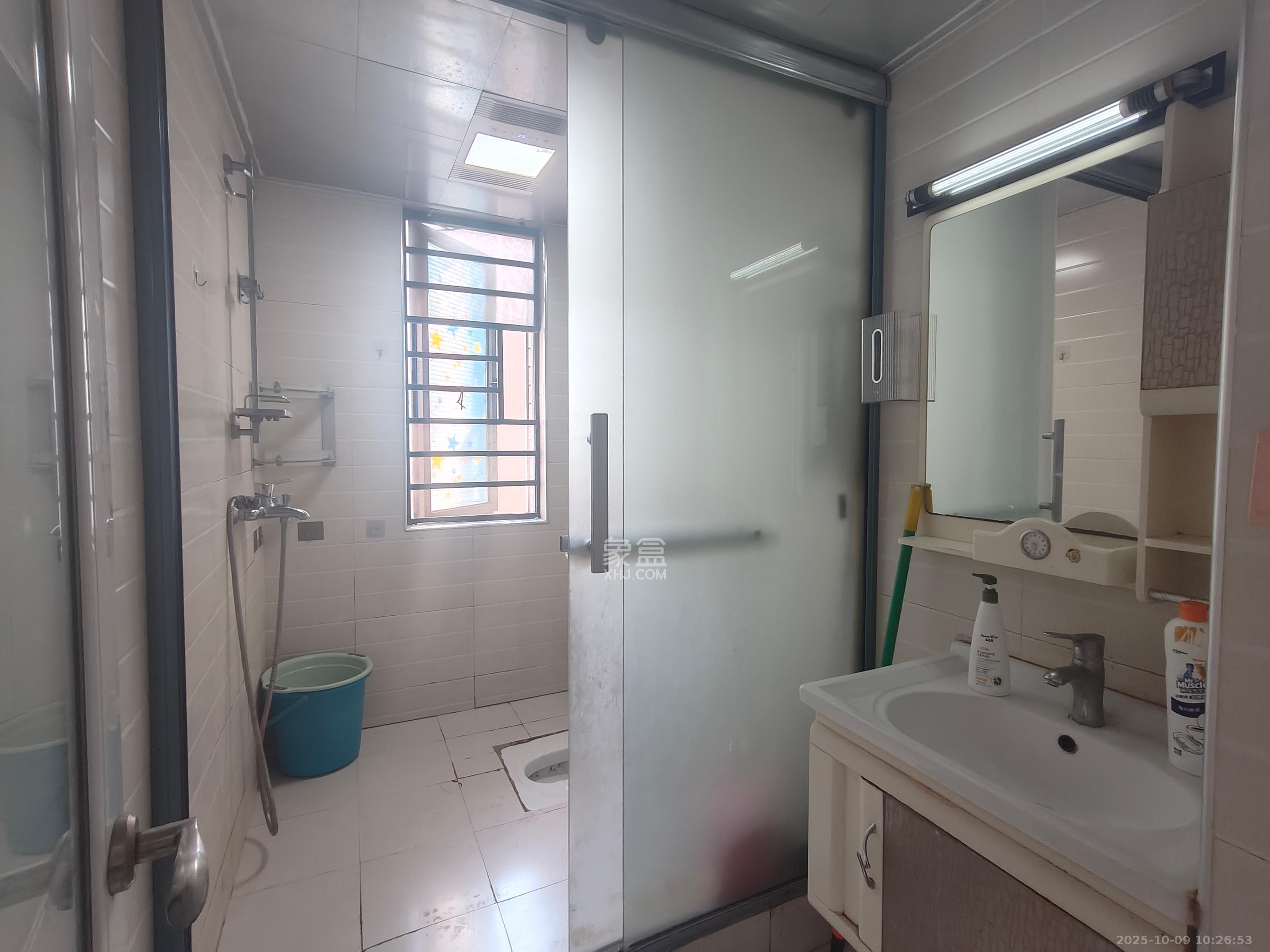 万博汇  3室2厅1卫    3000.0元/月室内图