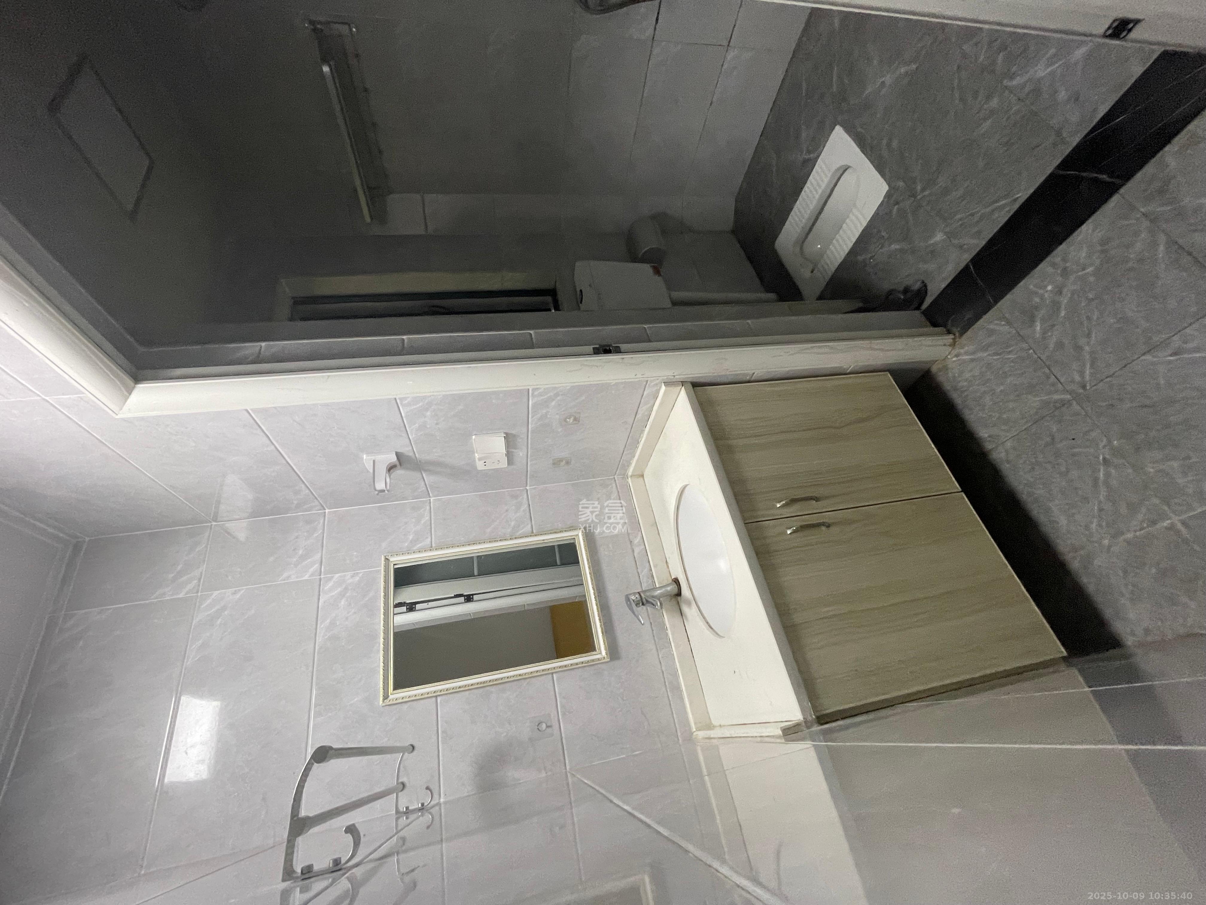 富基世纪公园 2室1厅1卫 1300.0元/月 富基世纪公园 2室1厅1卫 1300.0元/月室内图