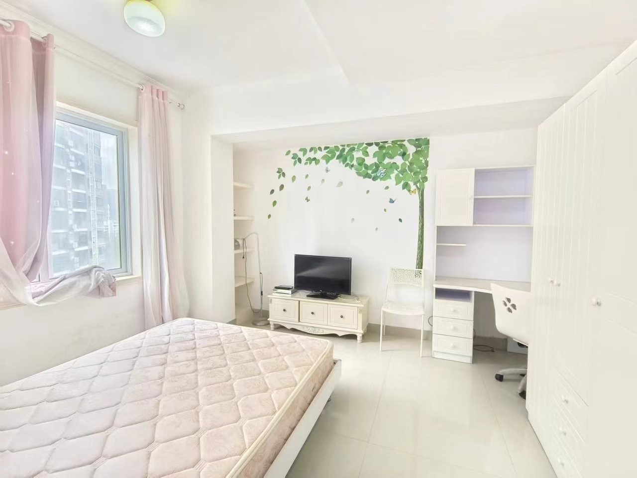 冠都现代城(冠都幸福彼岸) 1室1厅2卫 1000.0元/月 冠都现代城(冠都幸福彼岸) 1室1厅2卫 1000.0元/月室内图