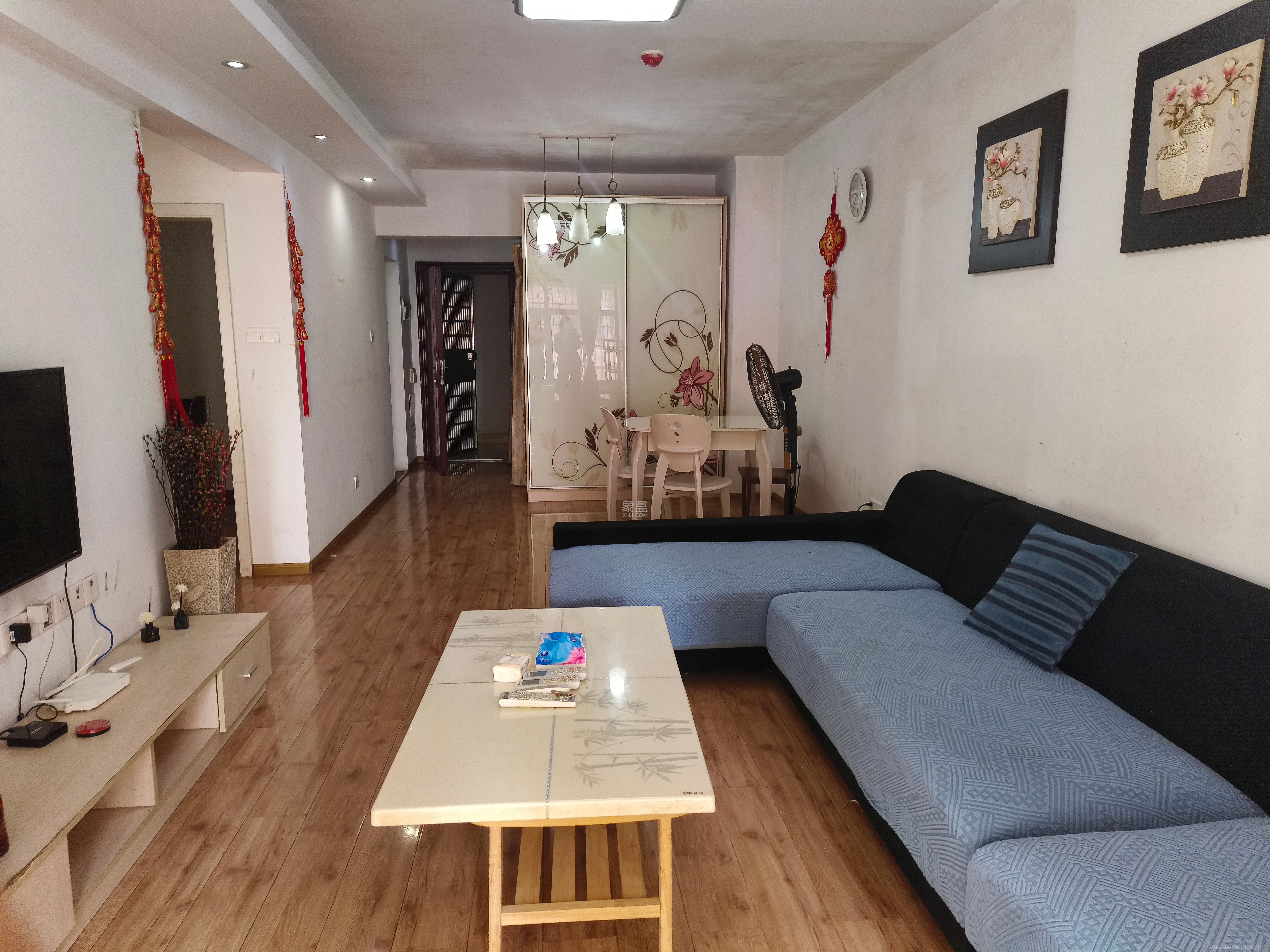 新长海广场 2室1厅1卫 1700.0元/月 新长海广场 2室1厅1卫 1700.0元/月室内图