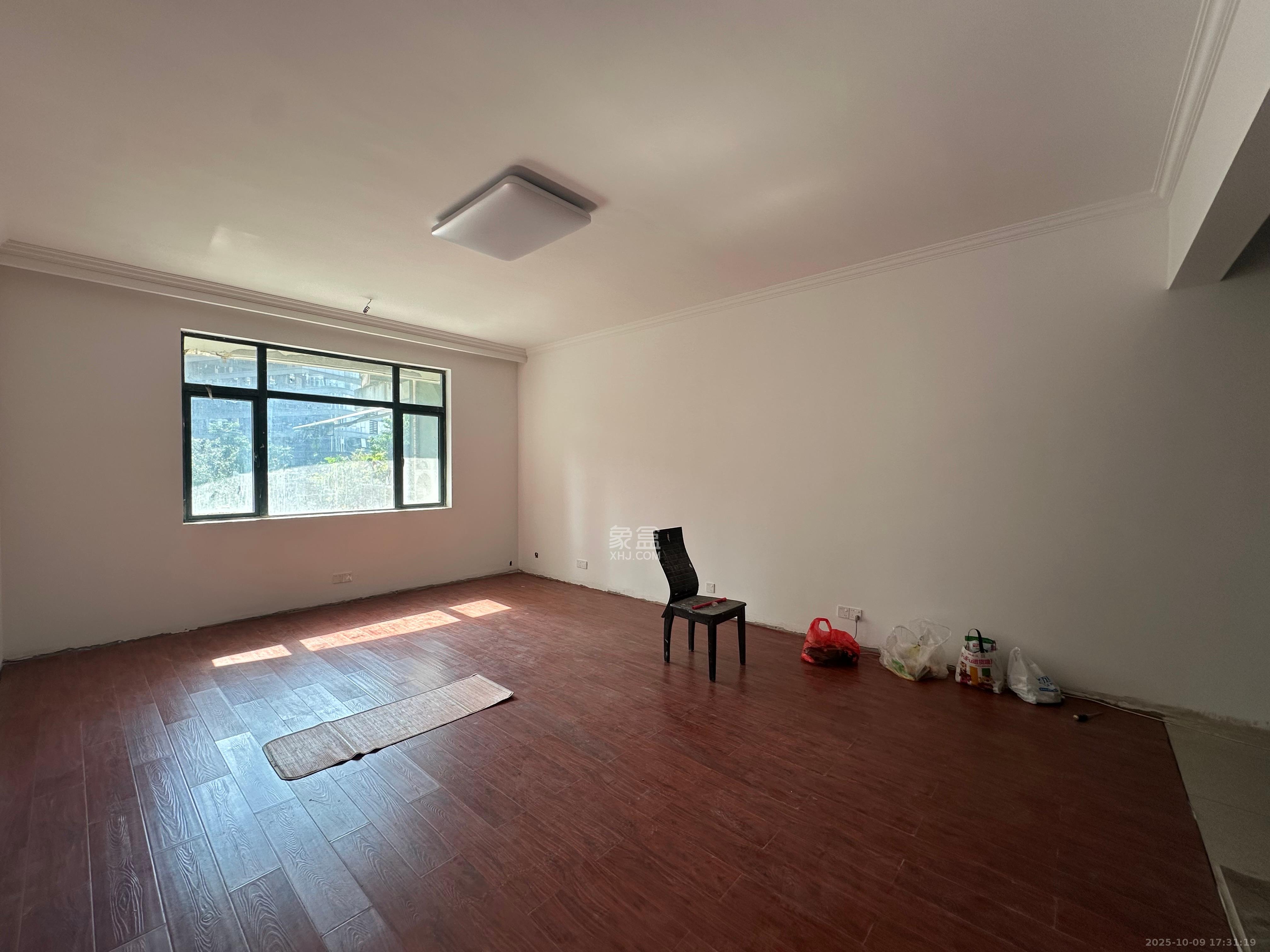 华盛新外滩  4室2厅2卫    3800.0元/月 华盛新外滩  4室2厅2卫    3800.0元/月