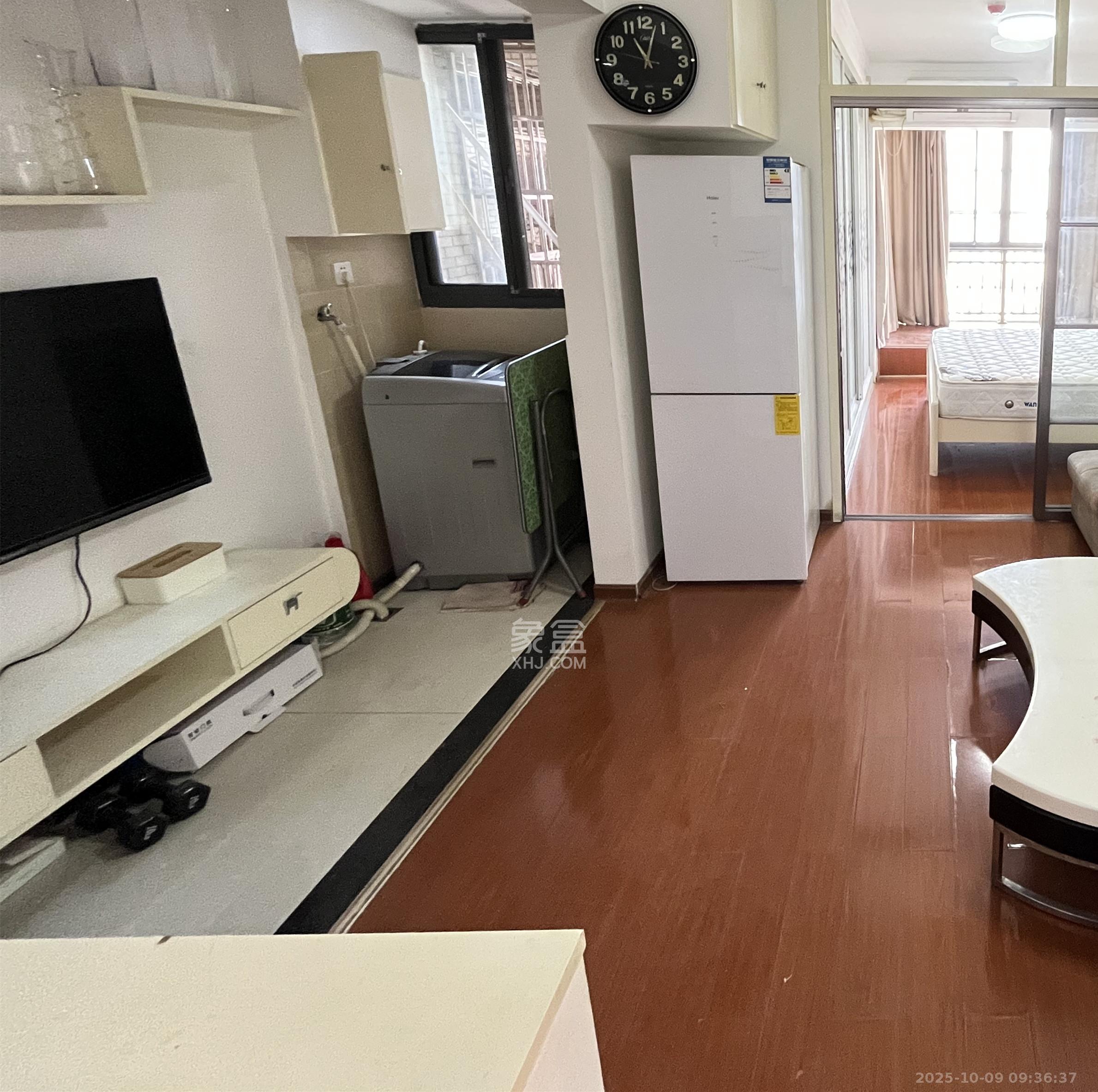 少帅府  1室1厅1卫    2200.0元/月室内图