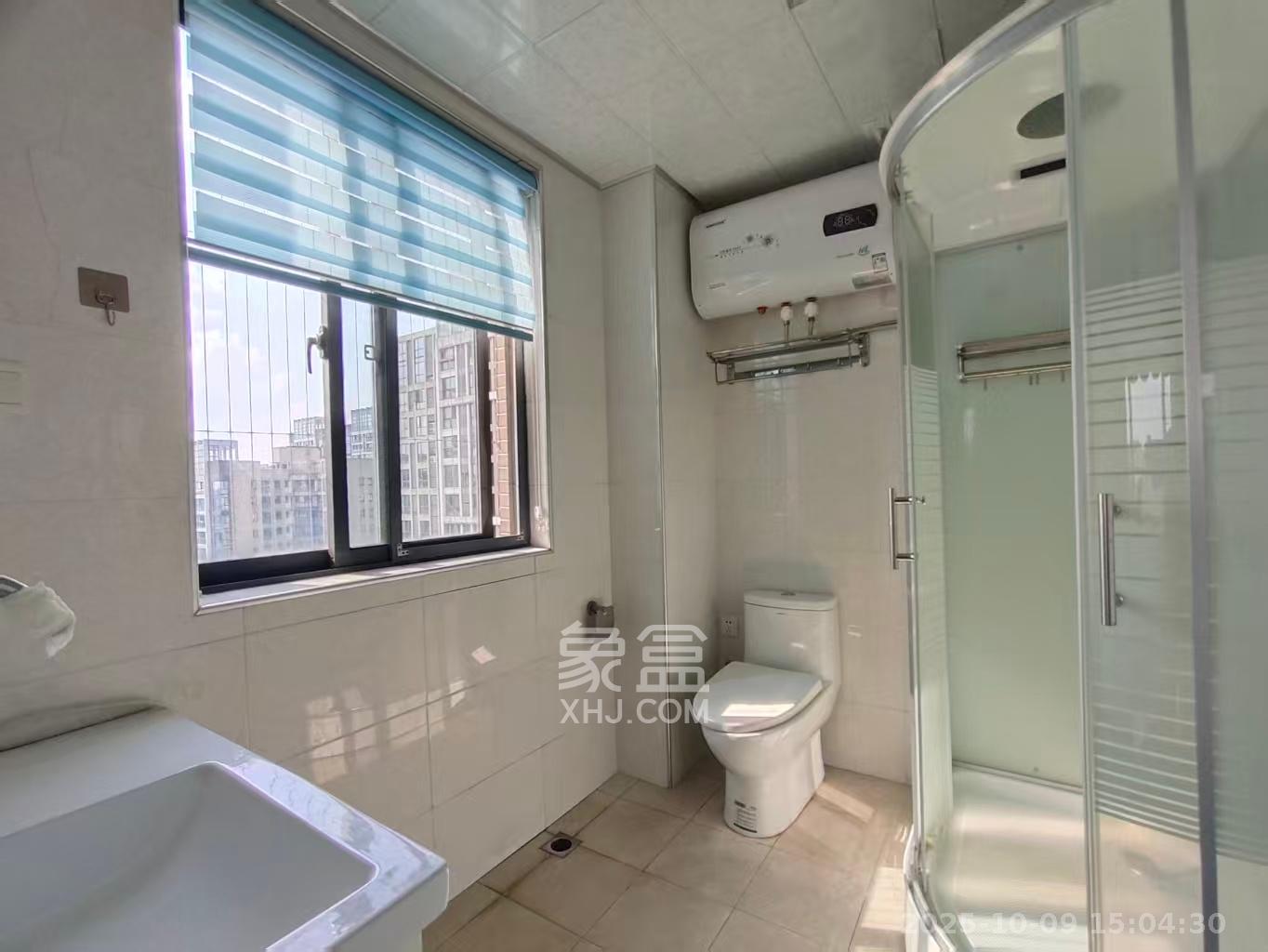 融科东南海  3室2厅2卫    2500.0元/月 融科东南海  3室2厅2卫    2500.0元/月室内图