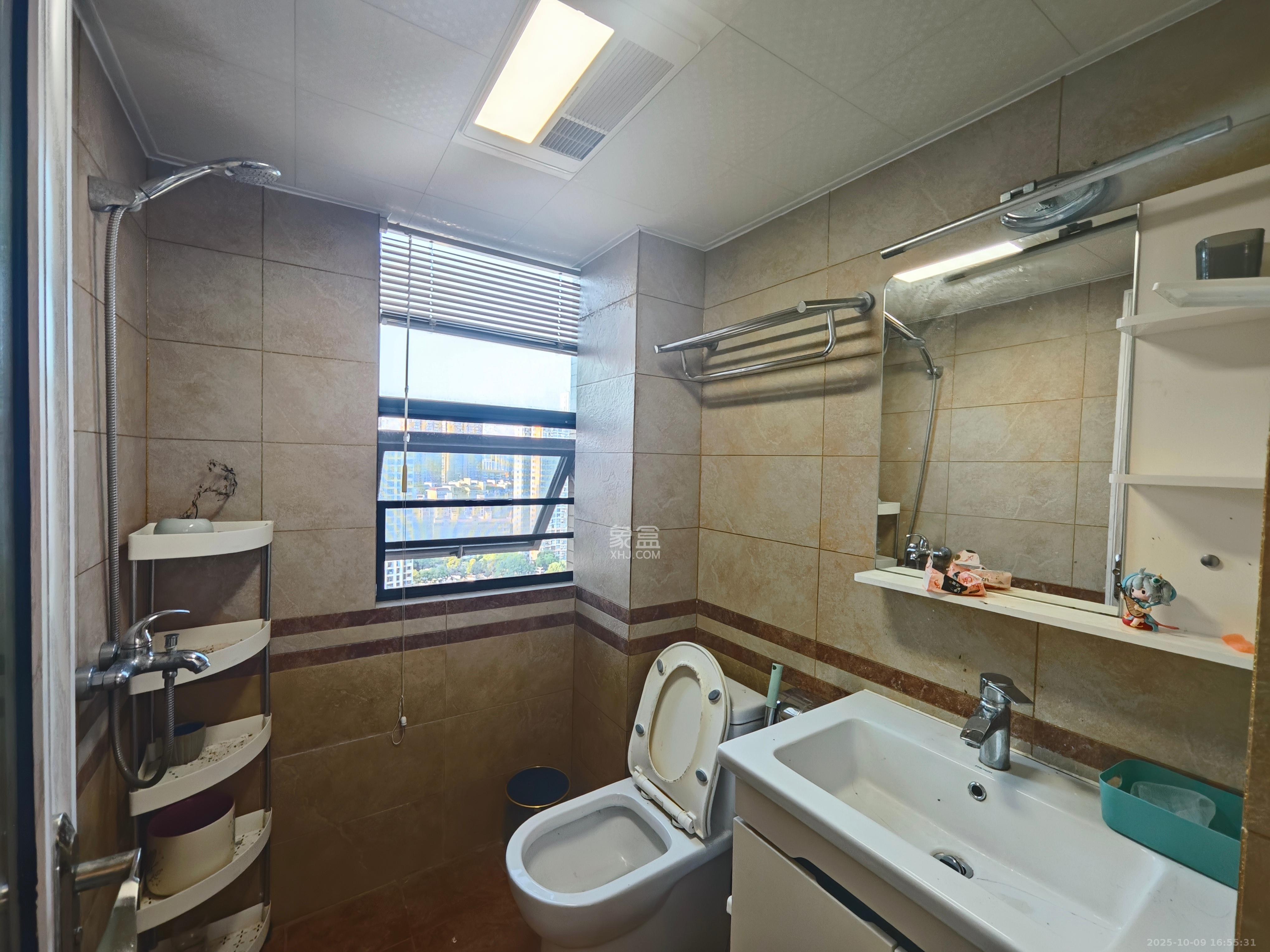 天鸿天府(天鸿中央大院) 3室2厅2卫 2900.0元/月 天鸿天府(天鸿中央大院) 3室2厅2卫 2900.0元/月室内图