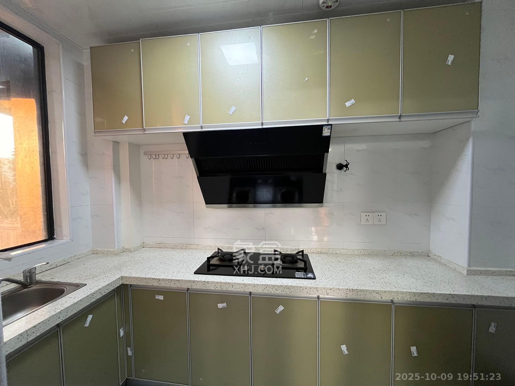 荣悦台  2室1厅1卫    3200.0元/月室内图