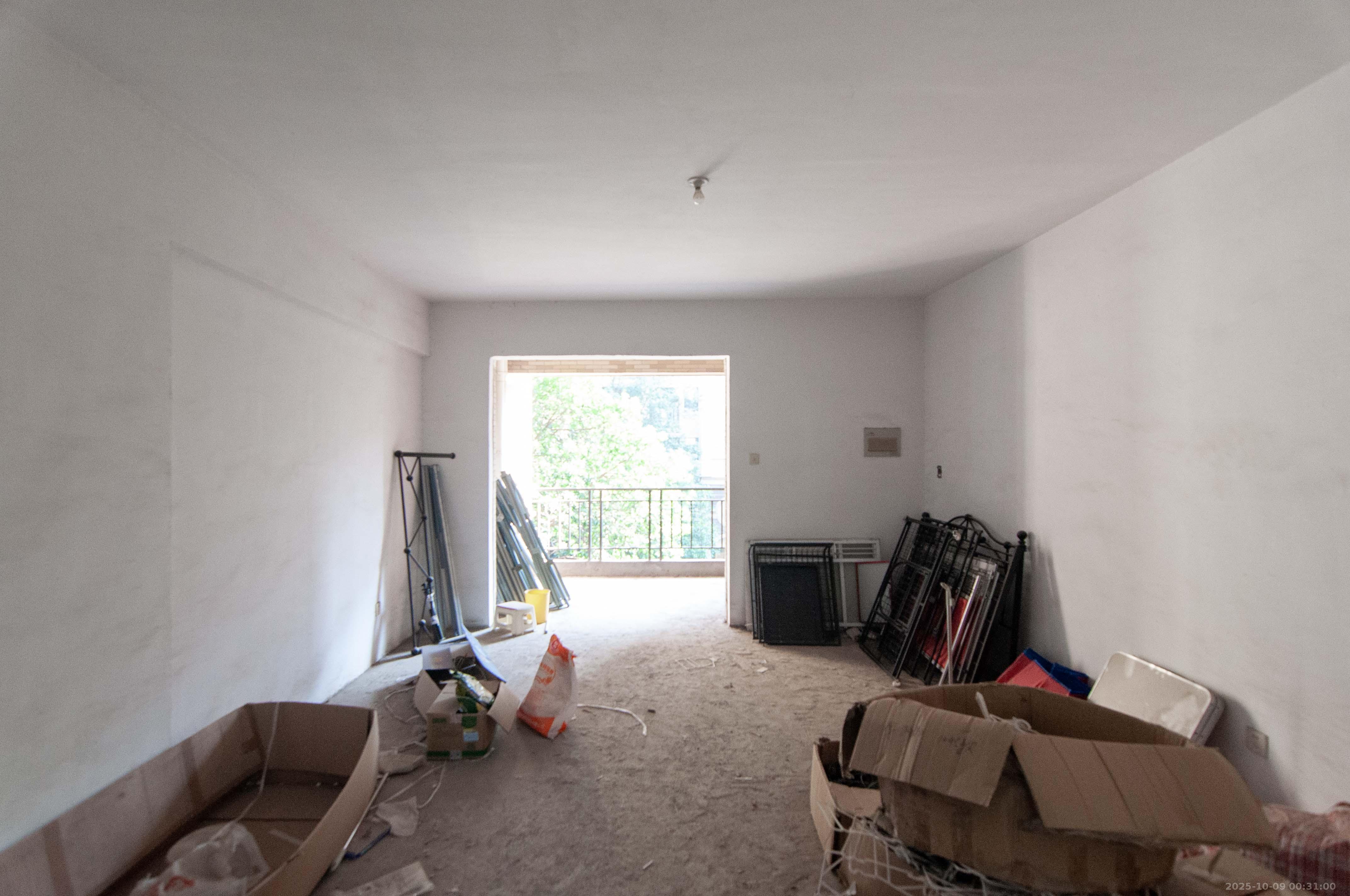 沁园春御院  3室2厅2卫    165.0万 沁园春御院  3室2厅2卫    165.0万