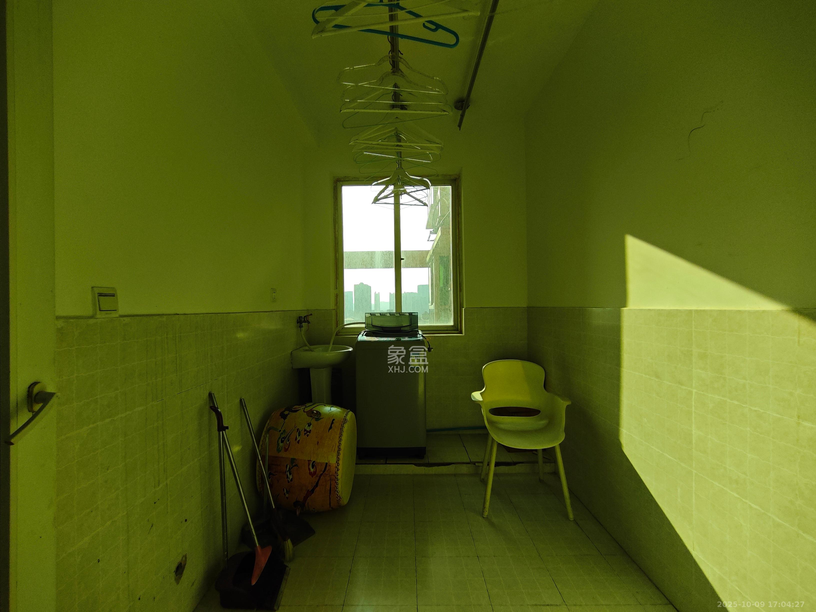 兴威名城  4室2厅1卫    4600.0元/月室内图