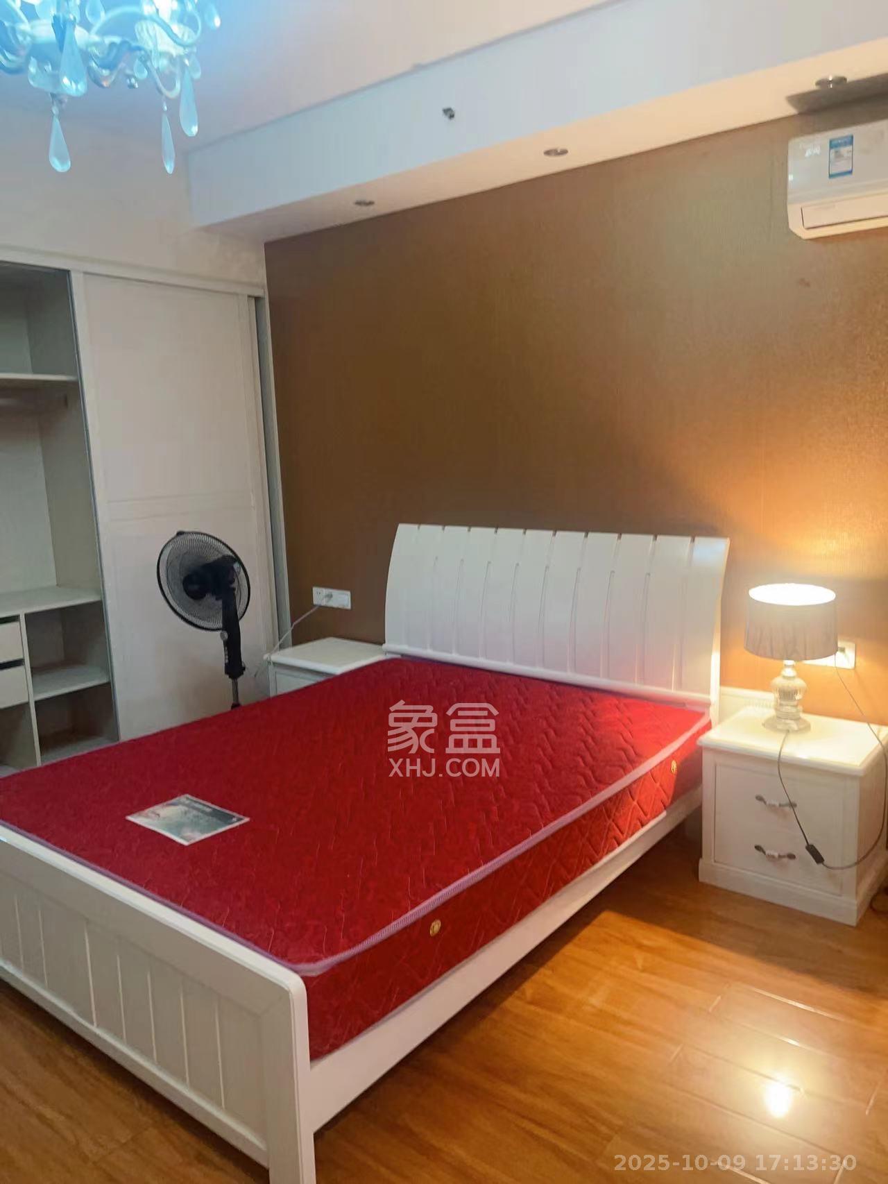 美利新世界 1室1厅1卫 1300.0元/月 美利新世界 1室1厅1卫 1300.0元/月室内图