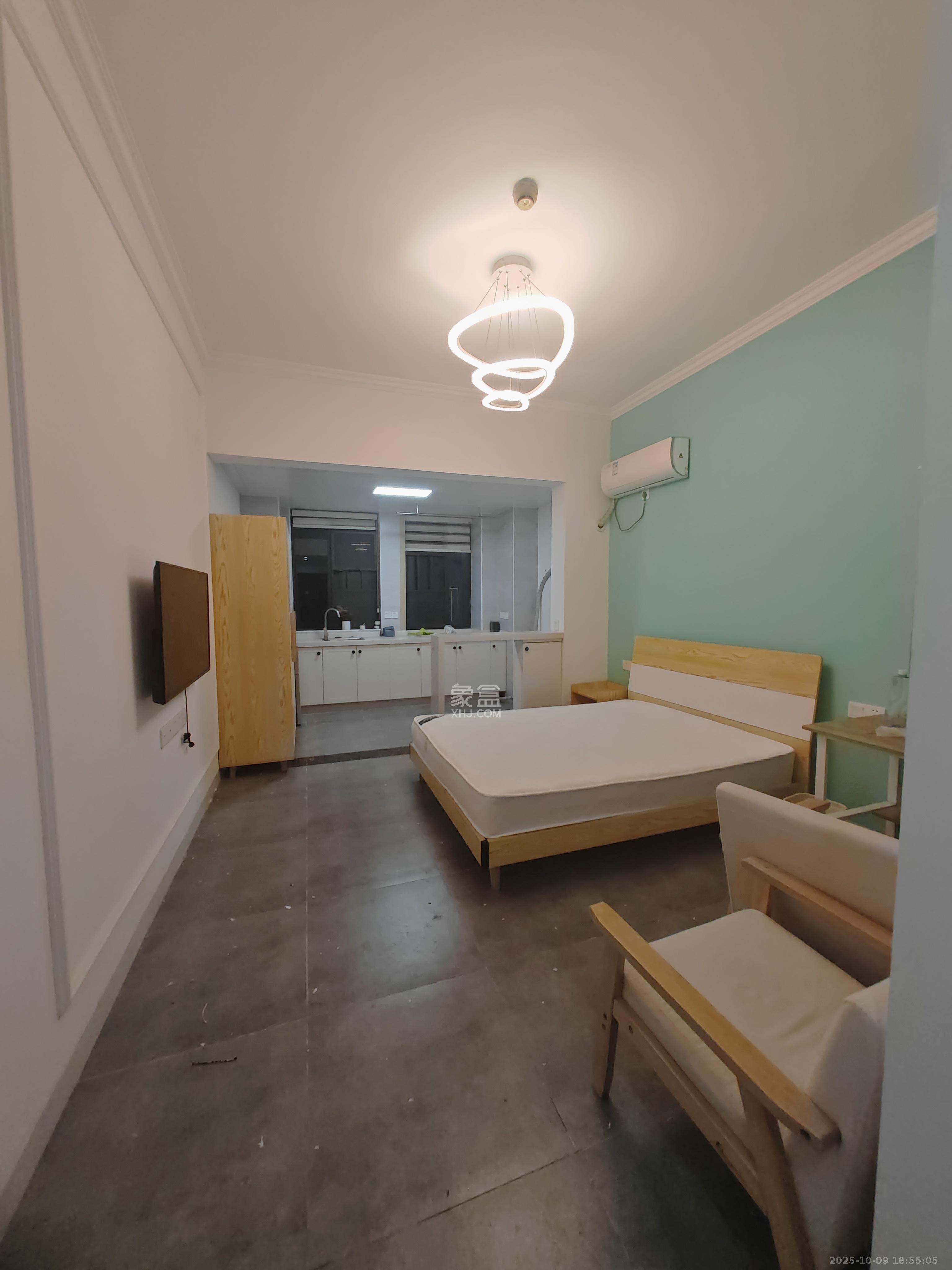 长房天翼未来城 1室1厅1卫 1600.0元/月 长房天翼未来城 1室1厅1卫 1600.0元/月室内图