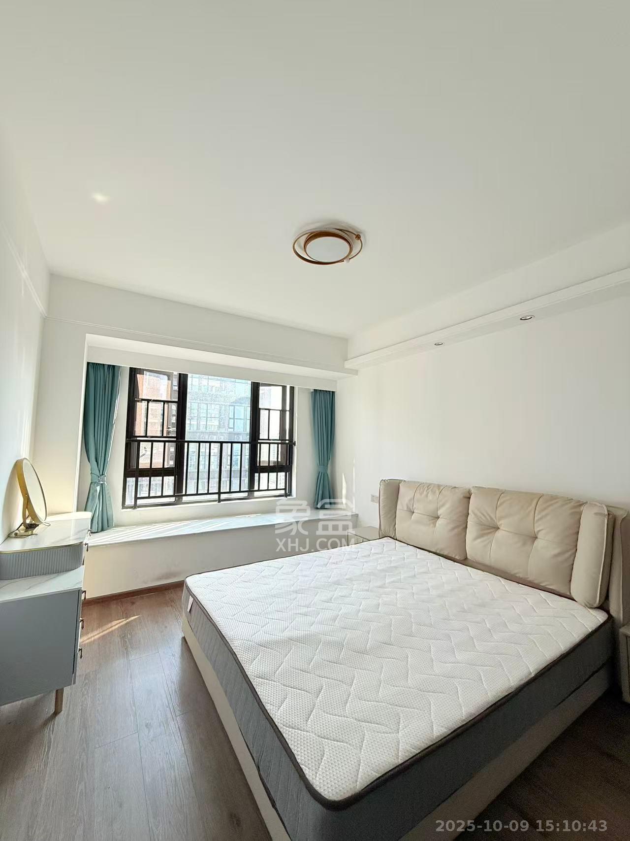 金茂建发泊悦 3室2厅2卫 3200.0元/月 金茂建发泊悦 3室2厅2卫 3200.0元/月室内图