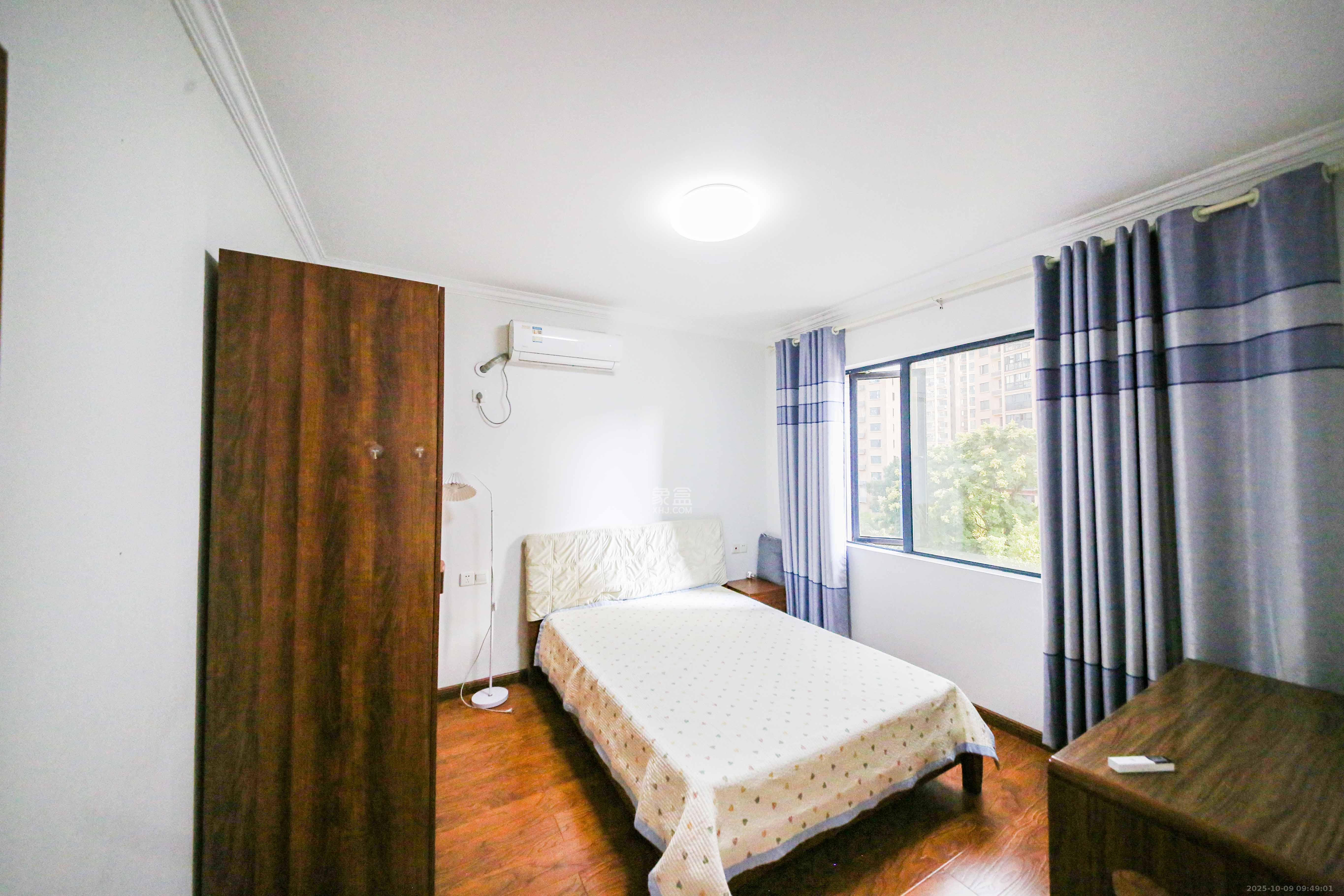 中南红领邦(红星嘉和苑) 2室2厅1卫 67.0万 中南红领邦(红星嘉和苑) 2室2厅1卫 67.0万卧室