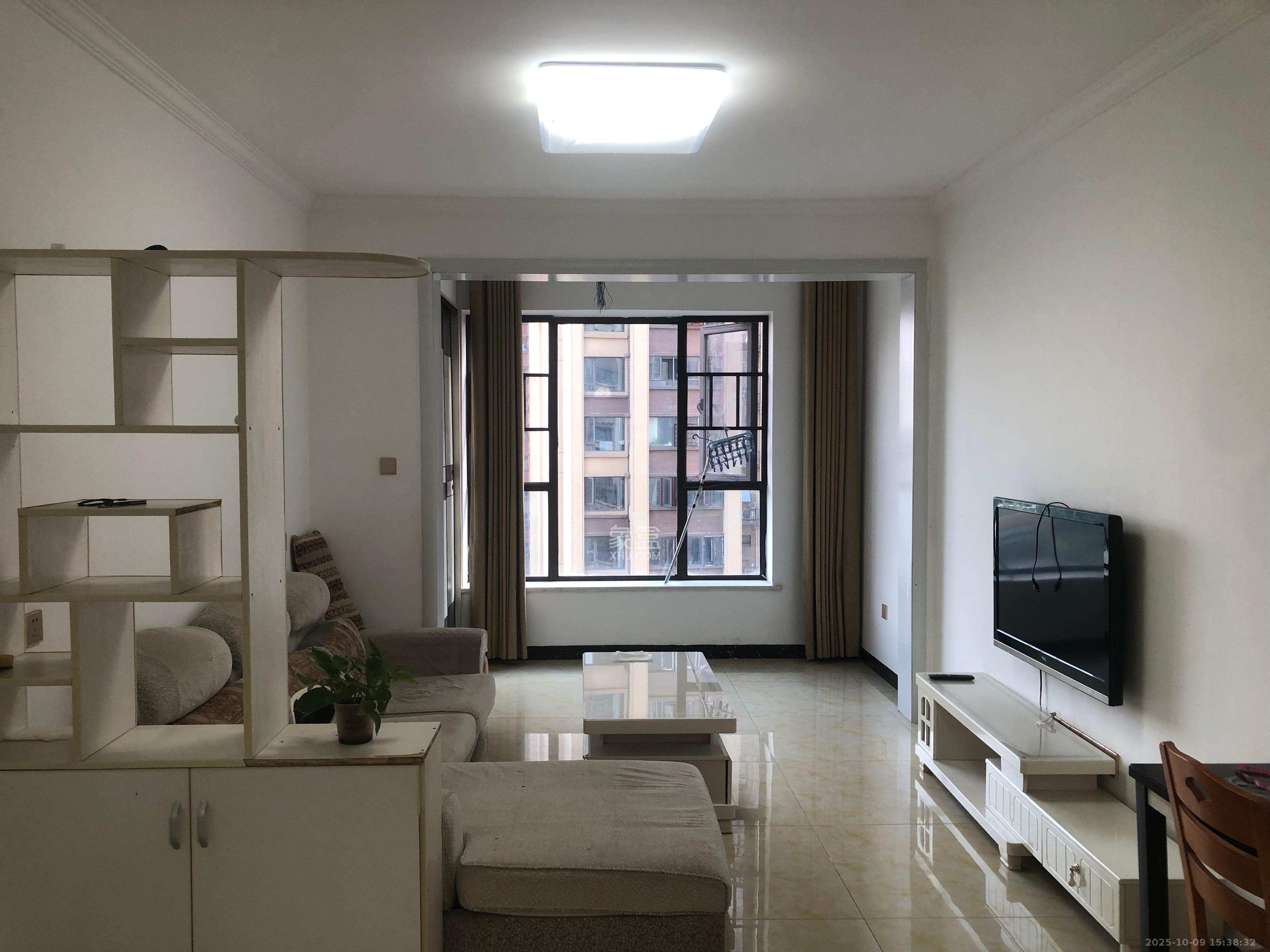 阳光城尚东湾青云苑 2室2厅1卫 2000.0元/月 阳光城尚东湾青云苑 2室2厅1卫 2000.0元/月室内图