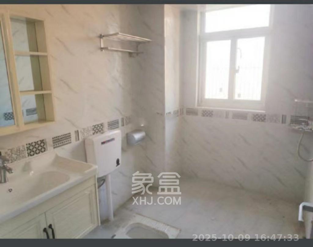 北辰三角洲C2区 5室2厅2卫 5800.0元/月 北辰三角洲C2区 5室2厅2卫 5800.0元/月室内图