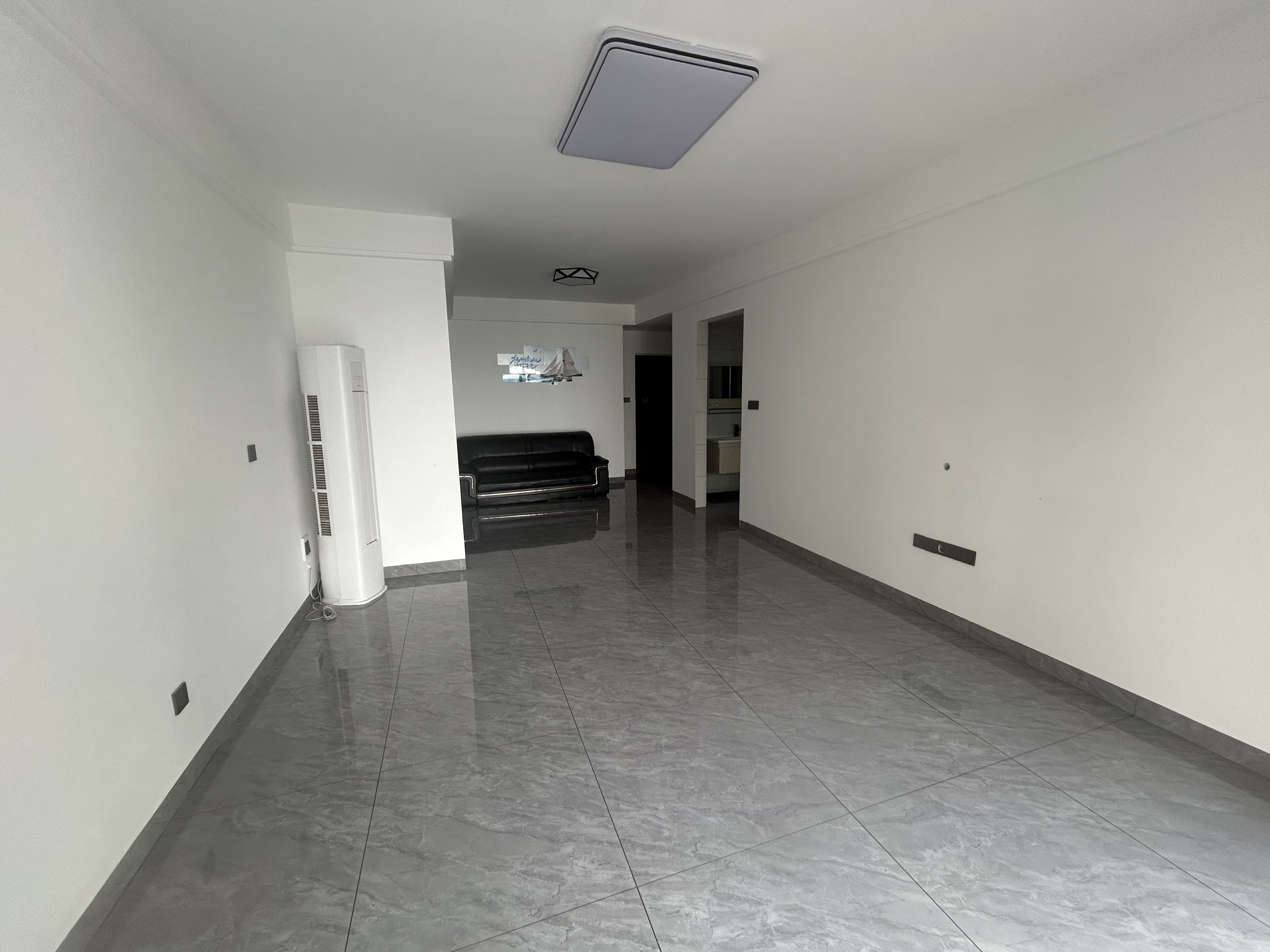 南门口安置小区二期 2室1厅1卫 1800.0元/月 南门口安置小区二期 2室1厅1卫 1800.0元/月室内图