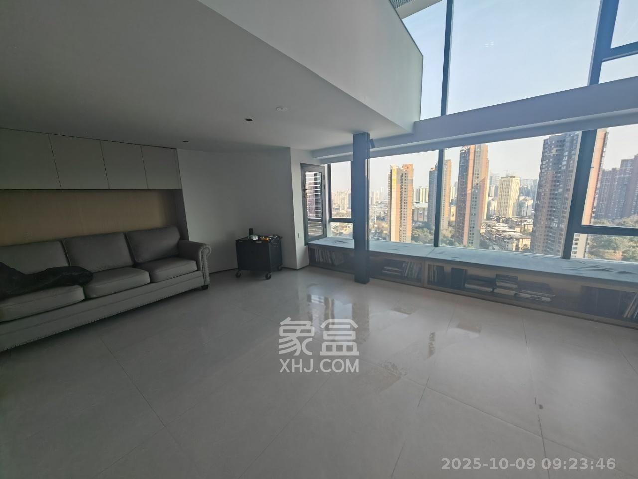 京武浪琴山三期(京武中心)  2室1厅1卫    5800.0元/月 京武浪琴山三期(京武中心)  2室1厅1卫    5800.0元/月室内图