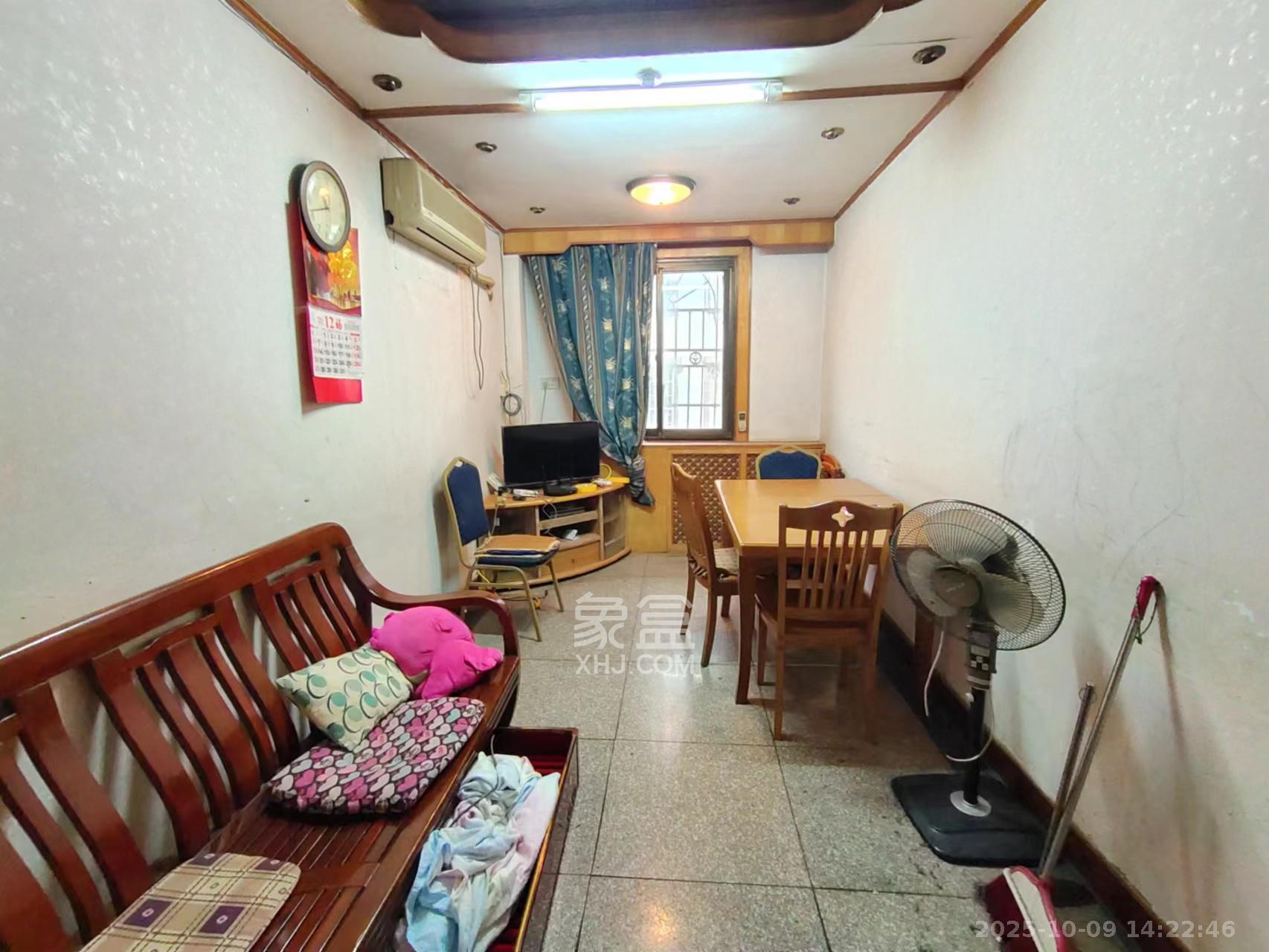 广济桥商务厅宿舍  2室1厅1卫    1500.0元/月室内图