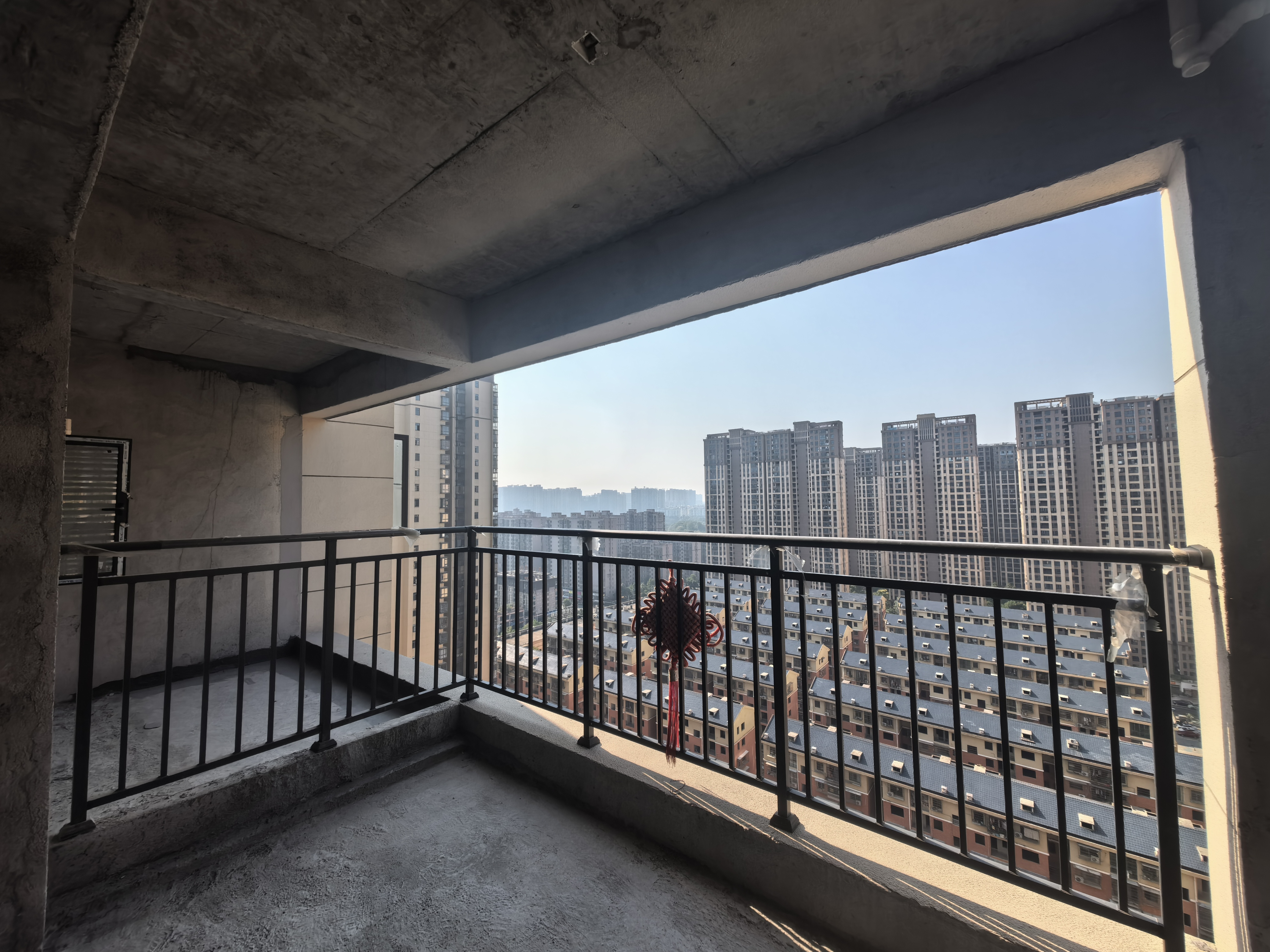 承龙大名城 4室2厅2卫 70.0万 承龙大名城 4室2厅2卫 70.0万客厅