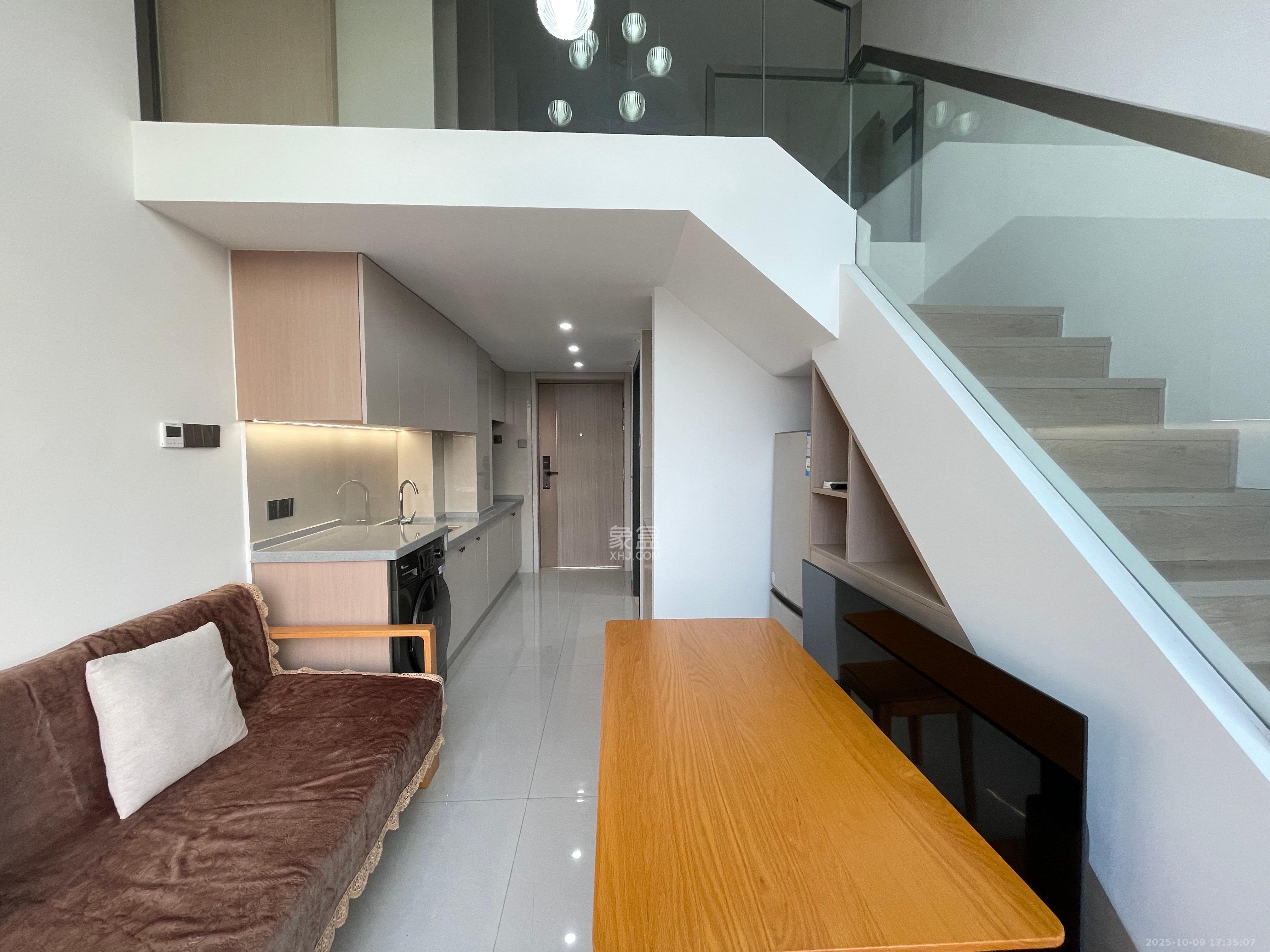 力高凤凰新天  1室1厅1卫    2300.0元/月室内图