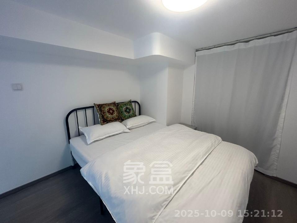 新长海D1站  1室1厅1卫    1400.0元/月室内图