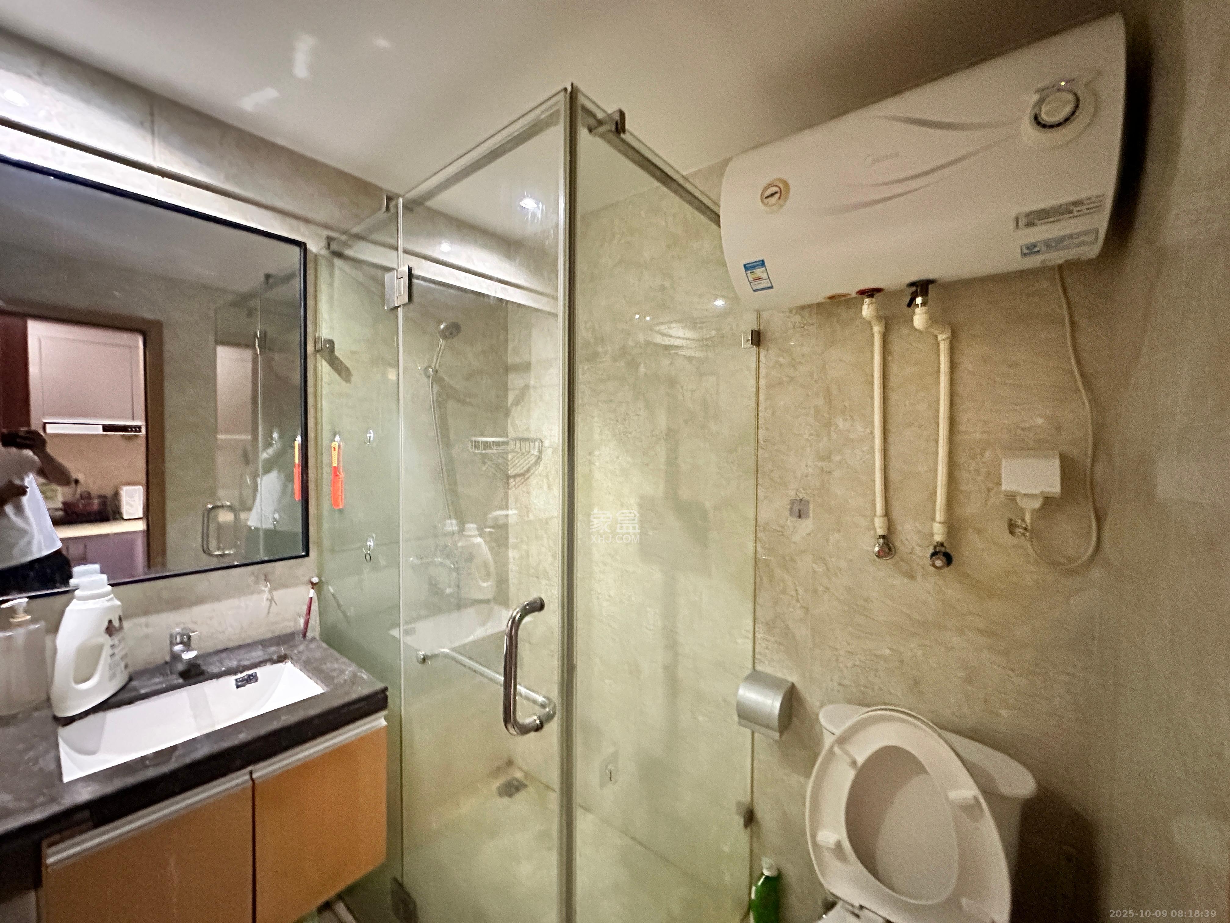 德思勤城市广场（宝格丽公寓）  1室1厅1卫    1700.0元/月