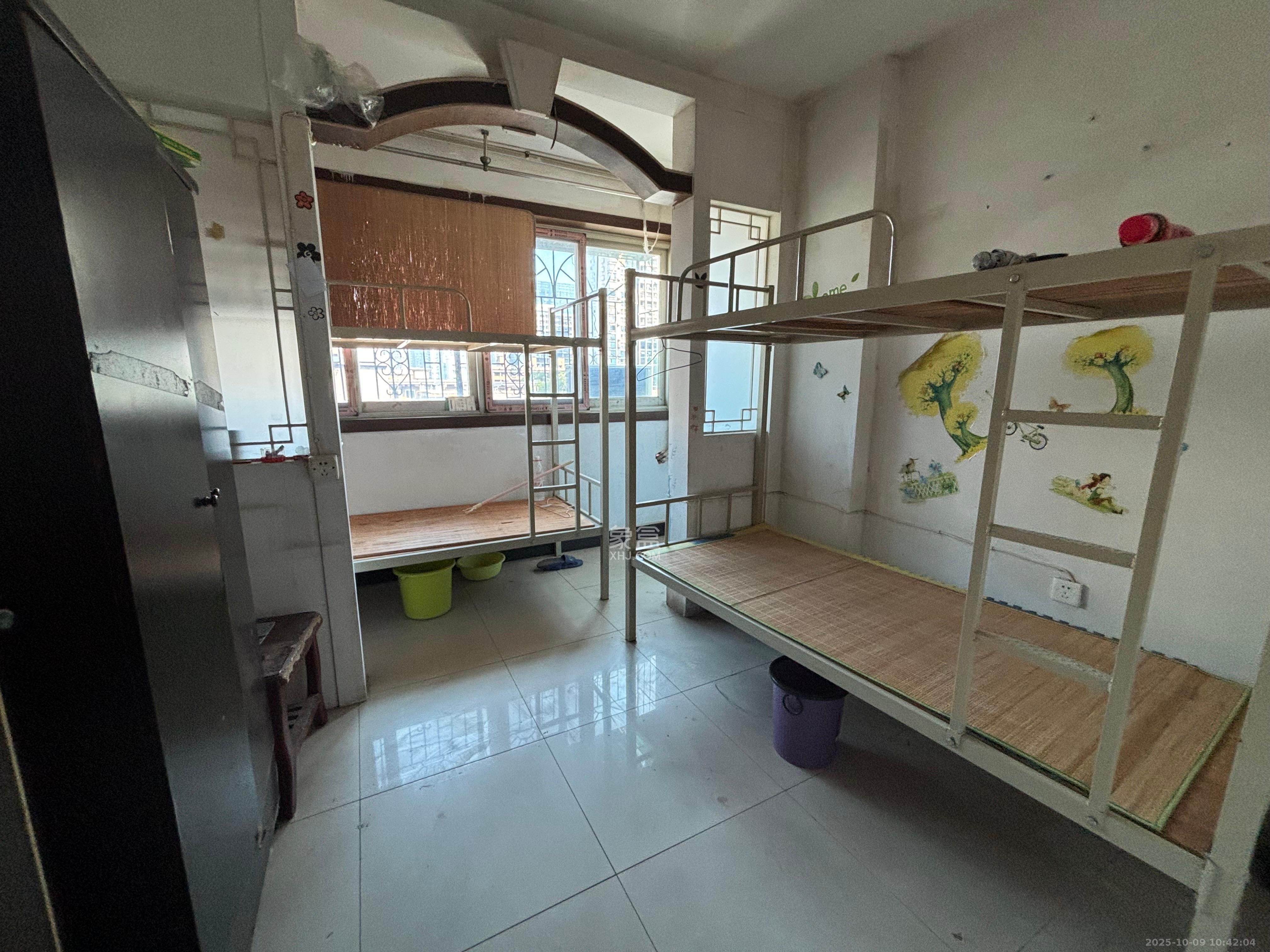 竹韵商居 5室2厅3卫 2000.0元/月 竹韵商居 5室2厅3卫 2000.0元/月室内图