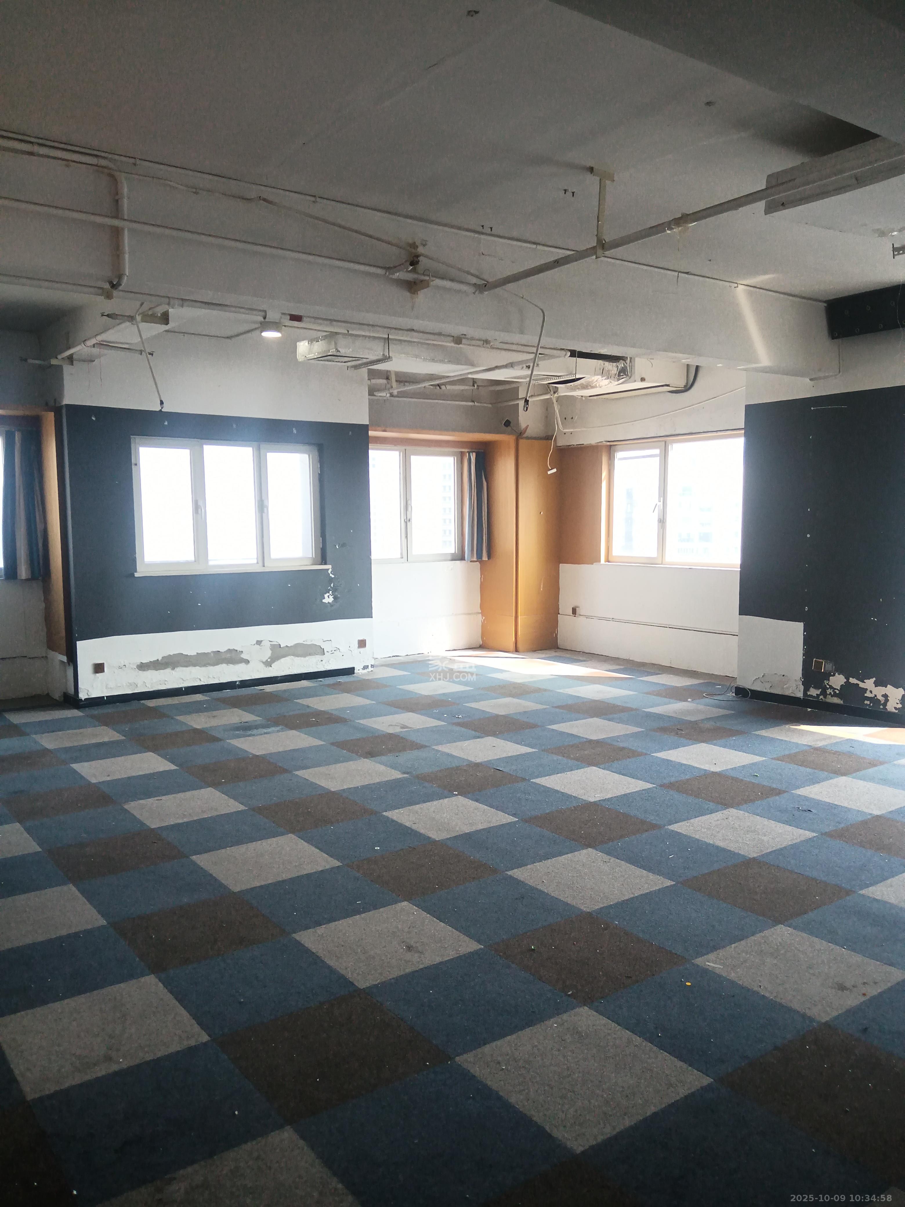 北辰三角洲B1E1区  4室2厅2卫    15000.0元/月室内图