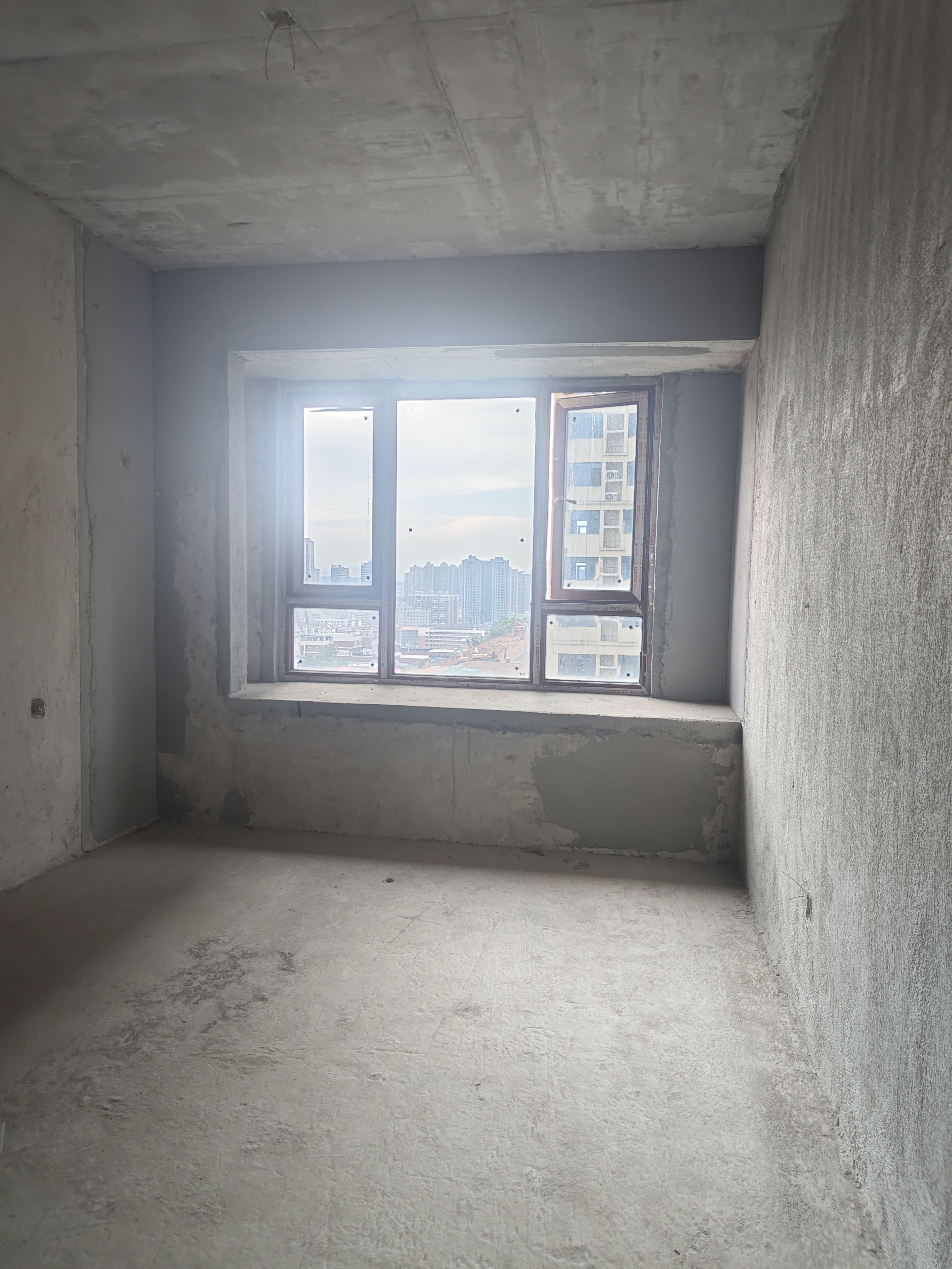 石化大院  4室2厅2卫    88.8万 石化大院  4室2厅2卫    88.8万客厅