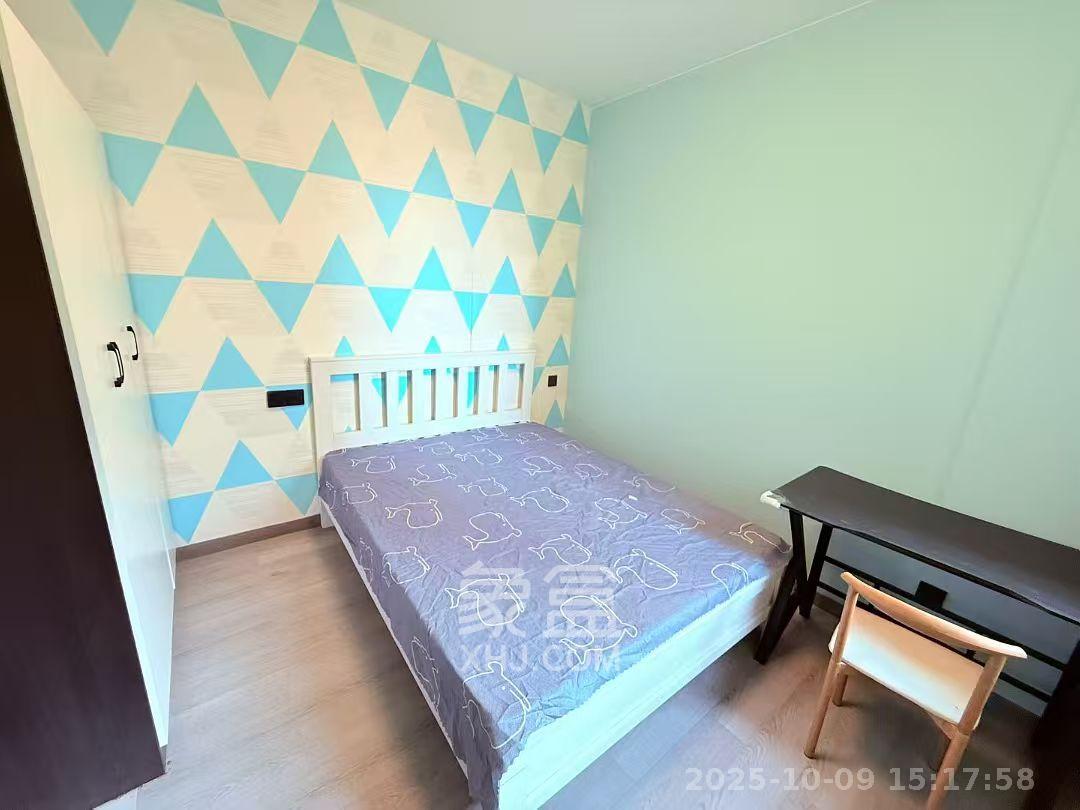 中粮鸿云  3室2厅1卫    1850.0元/月 中粮鸿云  3室2厅1卫    1850.0元/月室内图