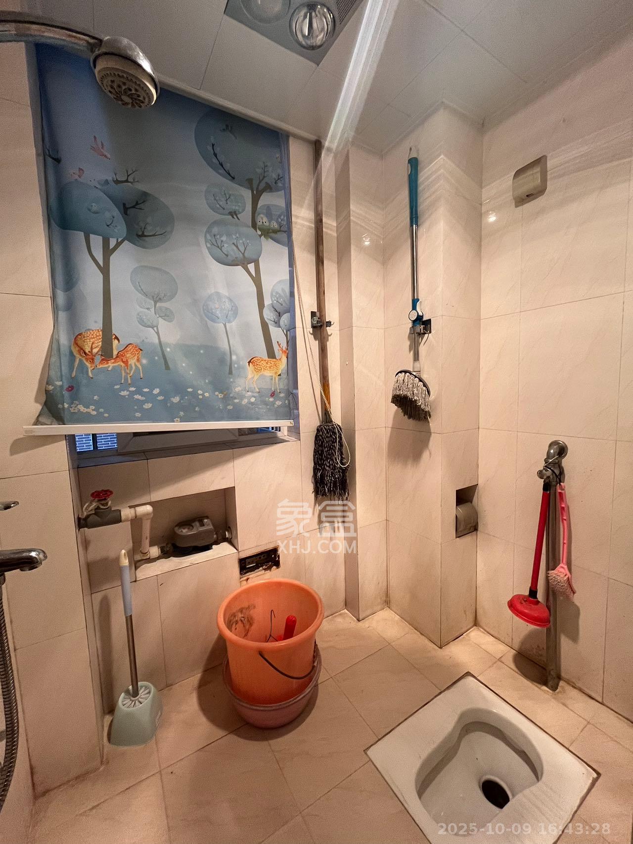 楚天馨苑 3室2厅1卫 1700.0元/月 楚天馨苑 3室2厅1卫 1700.0元/月室内图