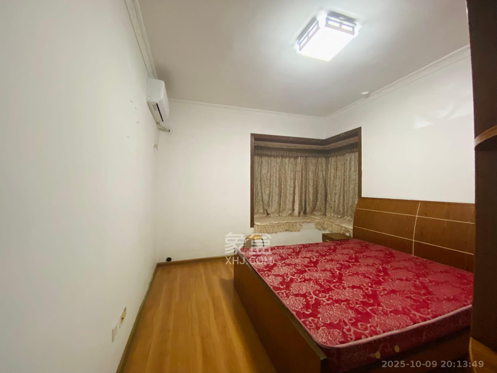 尚东紫郡  1室0厅0卫    2600.0元/月 尚东紫郡  1室0厅0卫    2600.0元/月室内图