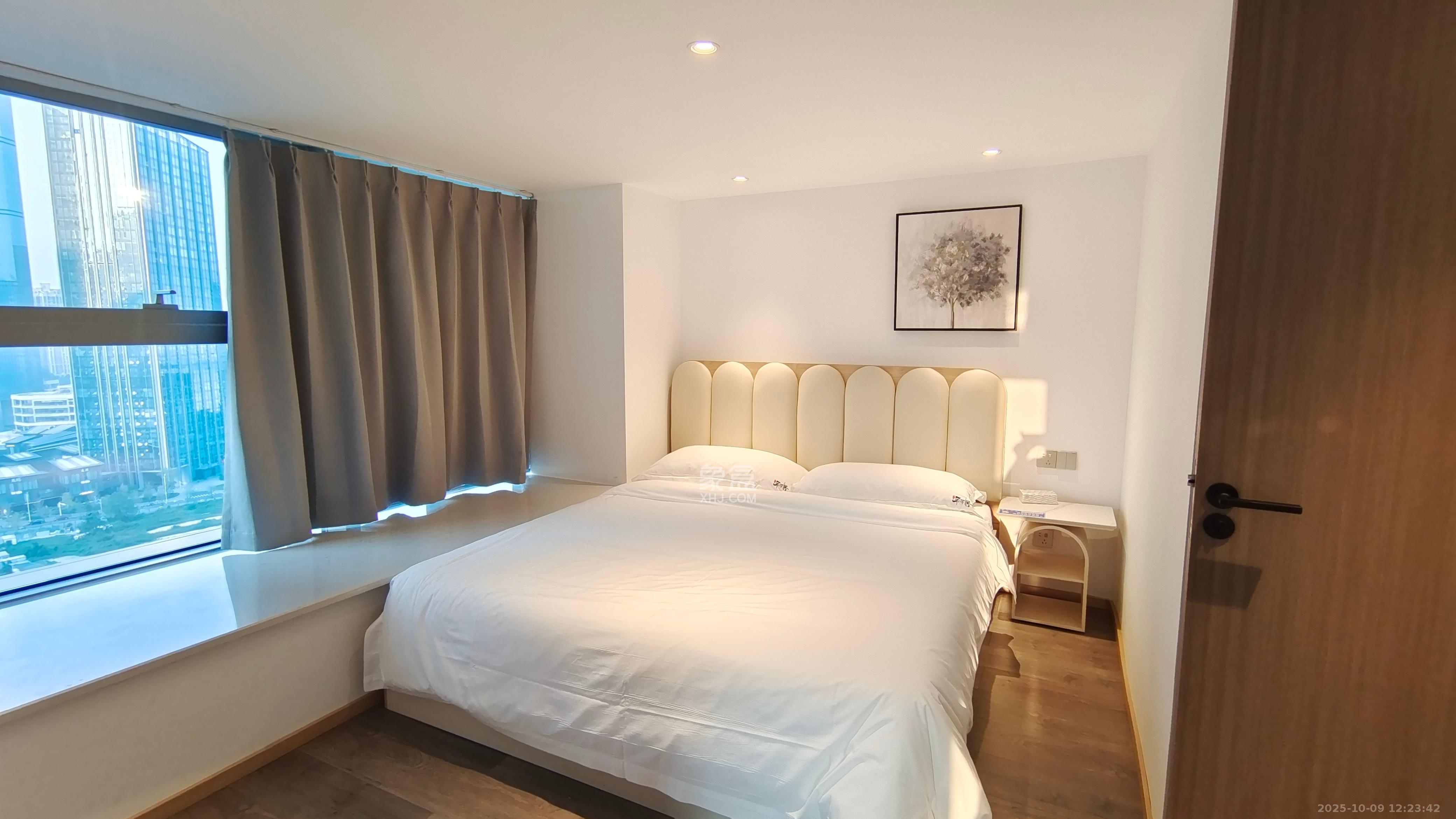 正荣梅溪紫阙台 3室2厅2卫 3800.0元/月 正荣梅溪紫阙台 3室2厅2卫 3800.0元/月室内图