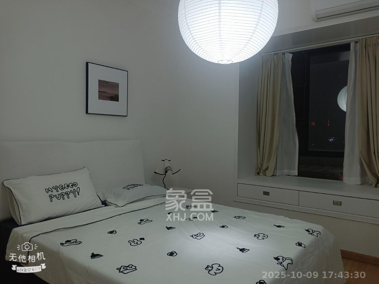 山水华景  3室2厅2卫    3680.0元/月室内图
