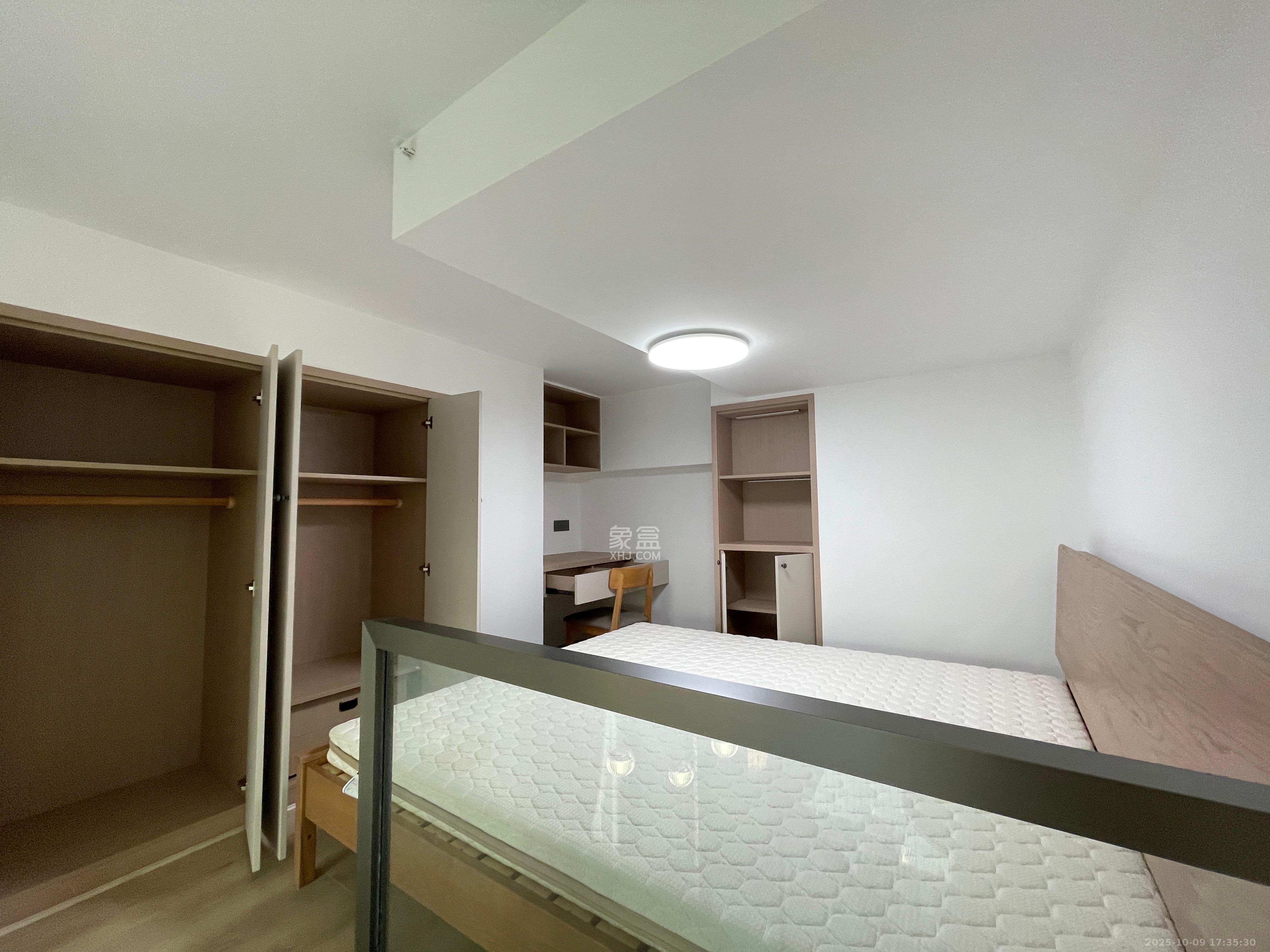 力高凤凰新天  1室1厅1卫    2300.0元/月室内图