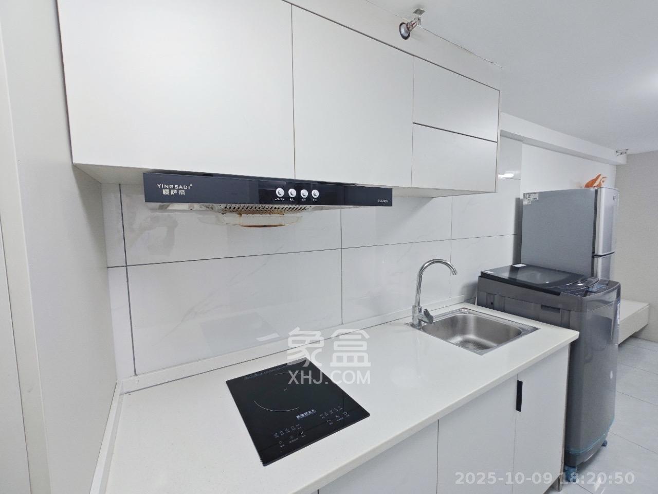 新城悦隽公园  1室1厅1卫    1100.0元/月室内图