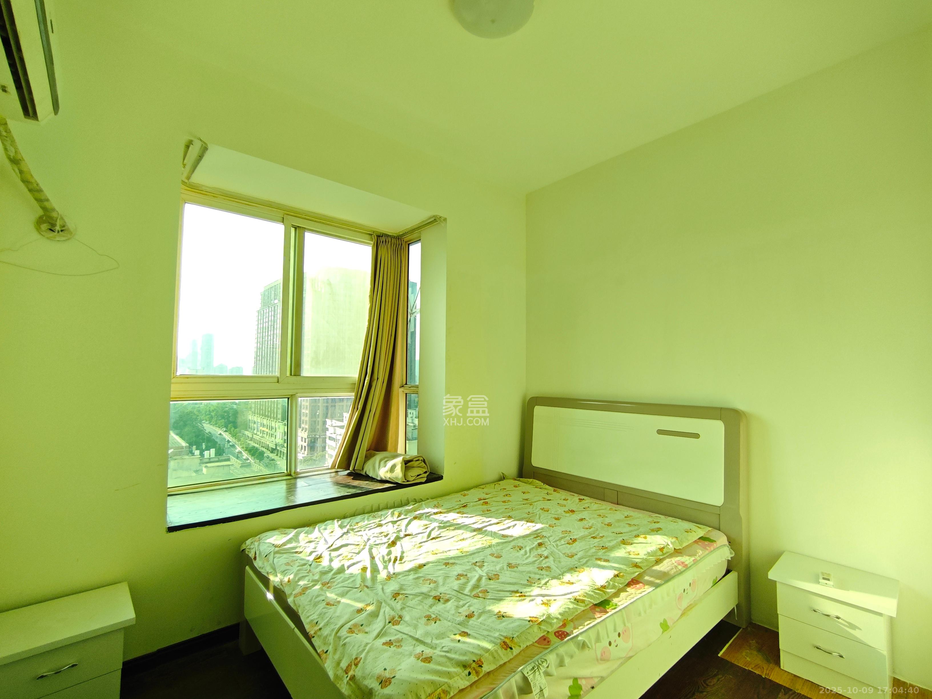 兴威名城  4室2厅1卫    4600.0元/月室内图